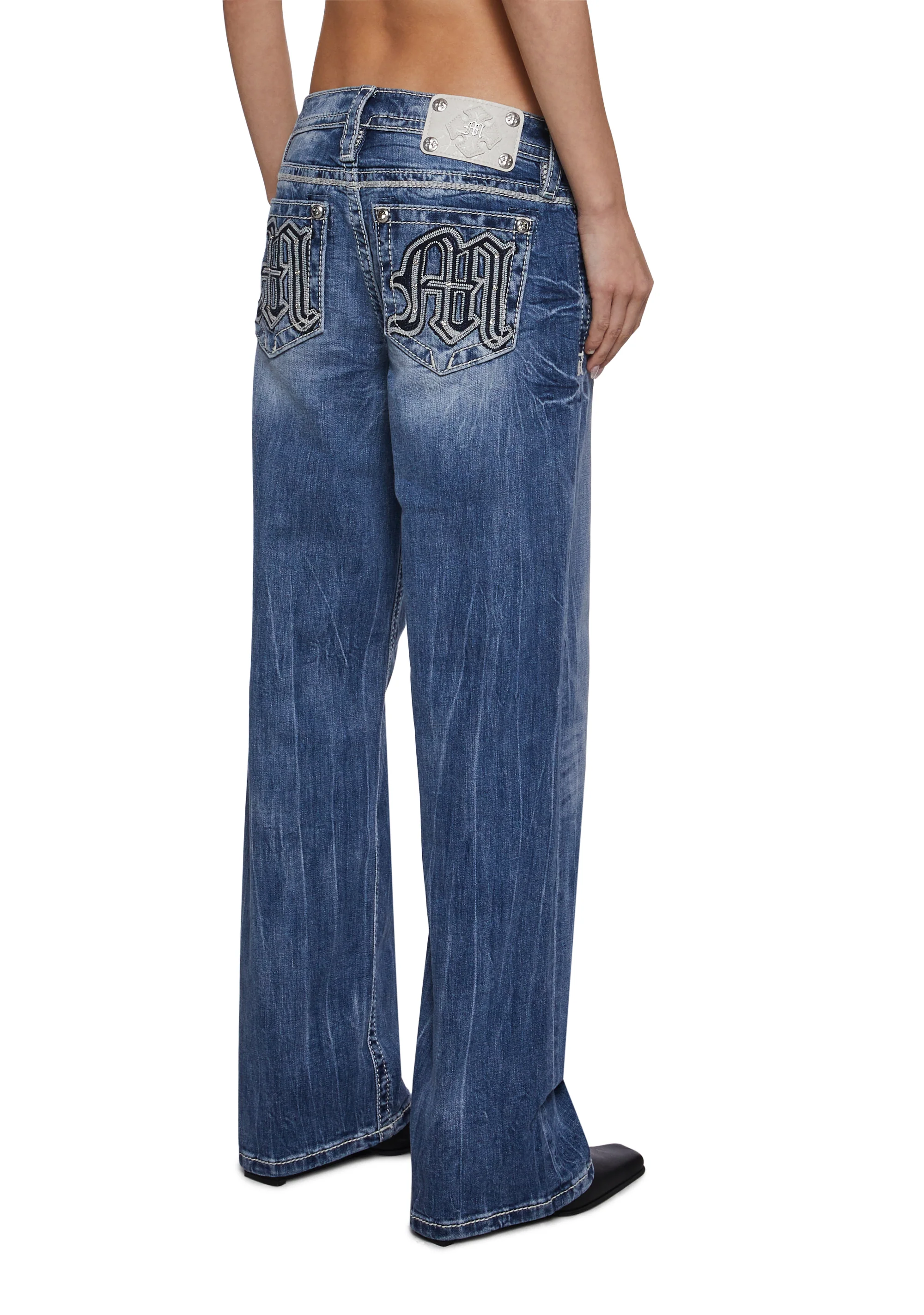 30" Mid Rise Slim Wide Jeans - Image 4