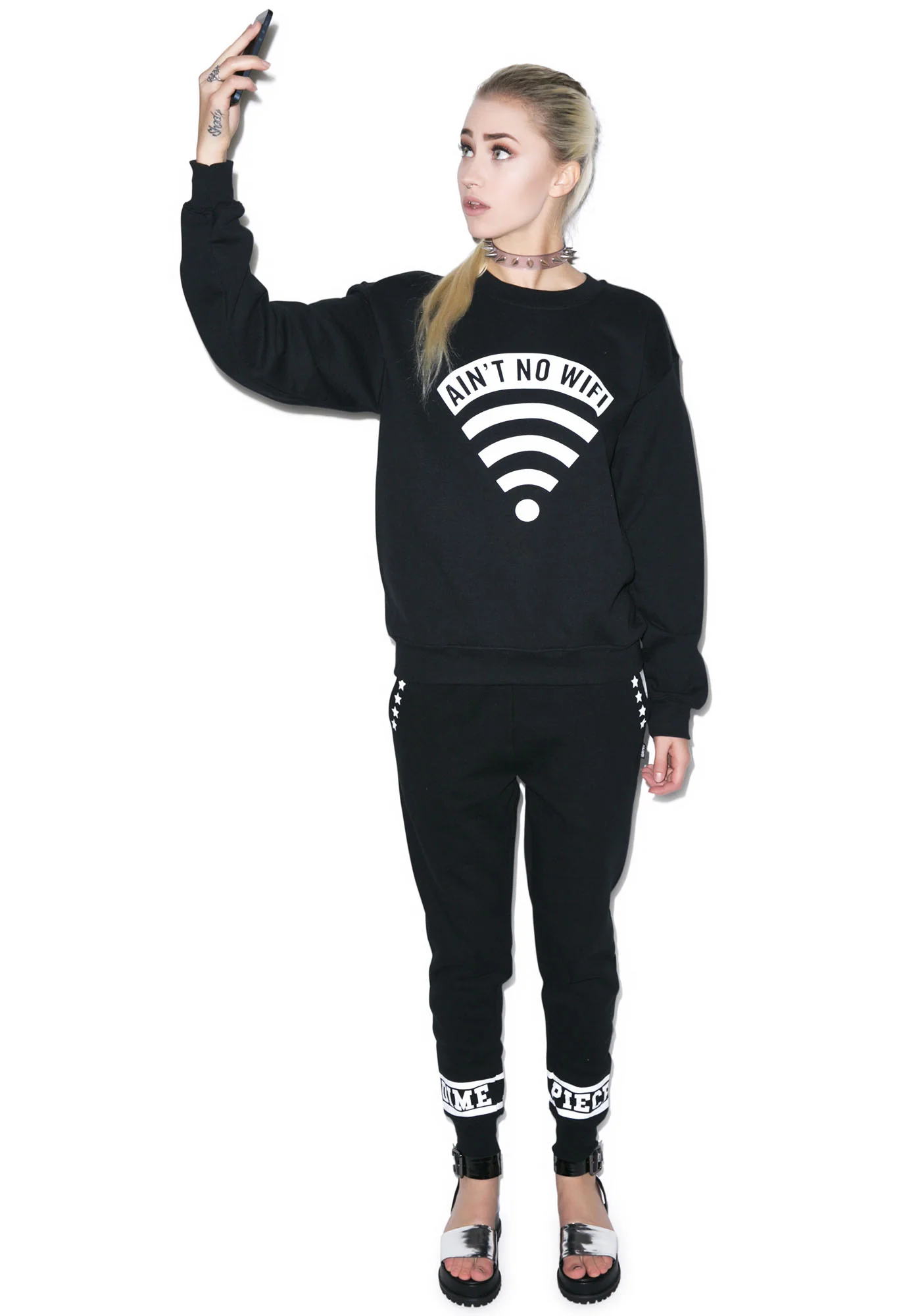 Aint No Wifi Crewneck - Image 2