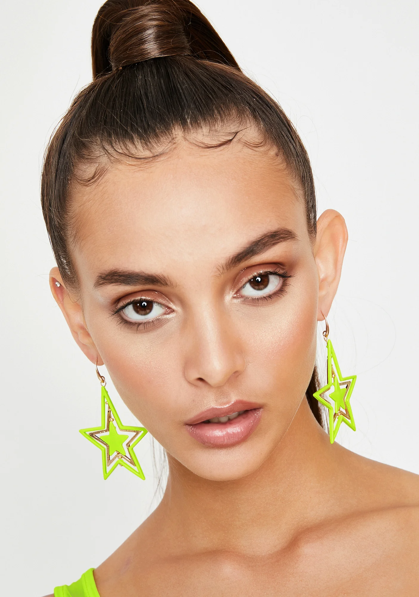 Alien Level Up Star Earrings - Image 2