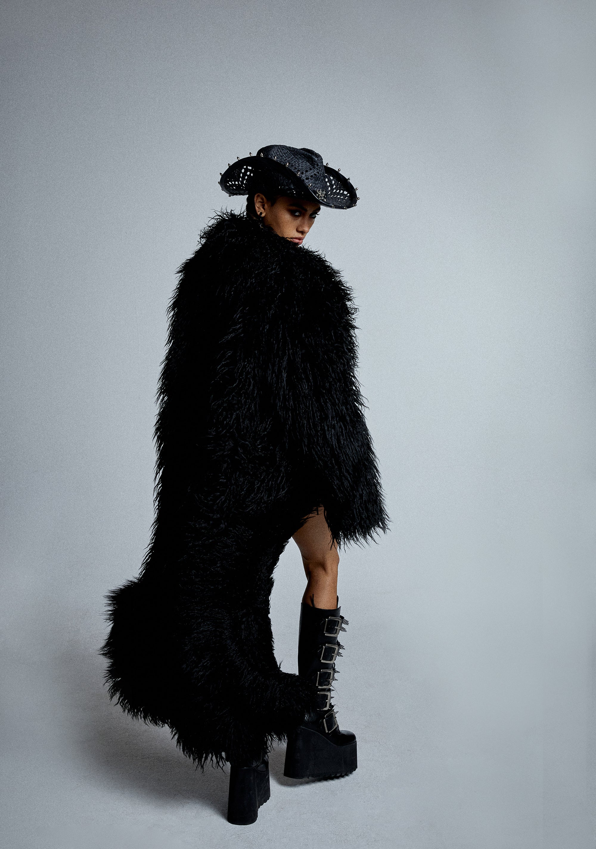 Astro Arctic Faux Fur Coat - Black - Image 6