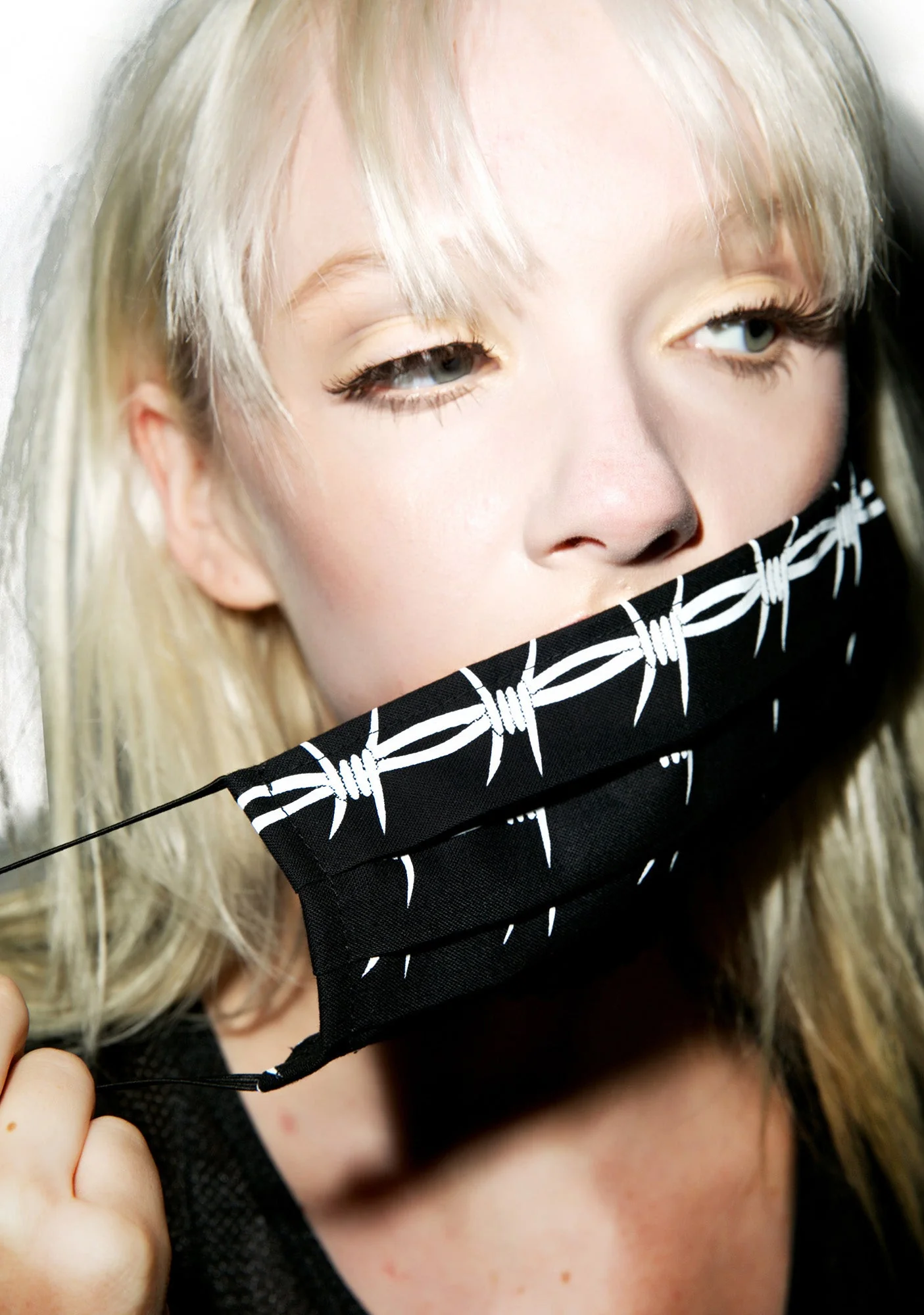 Barbed Wire Dust Mask - Stripe - Image 10