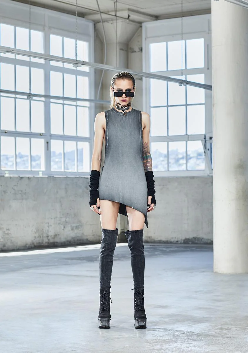 Bassline Worn Wash Thigh High Socks - Image 4