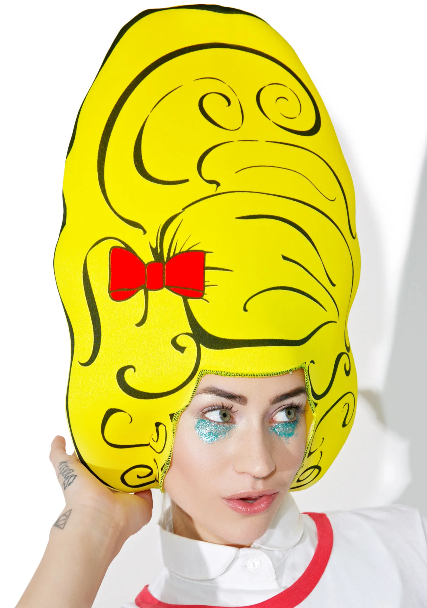Betty Beehive Foam Wig - Image 2