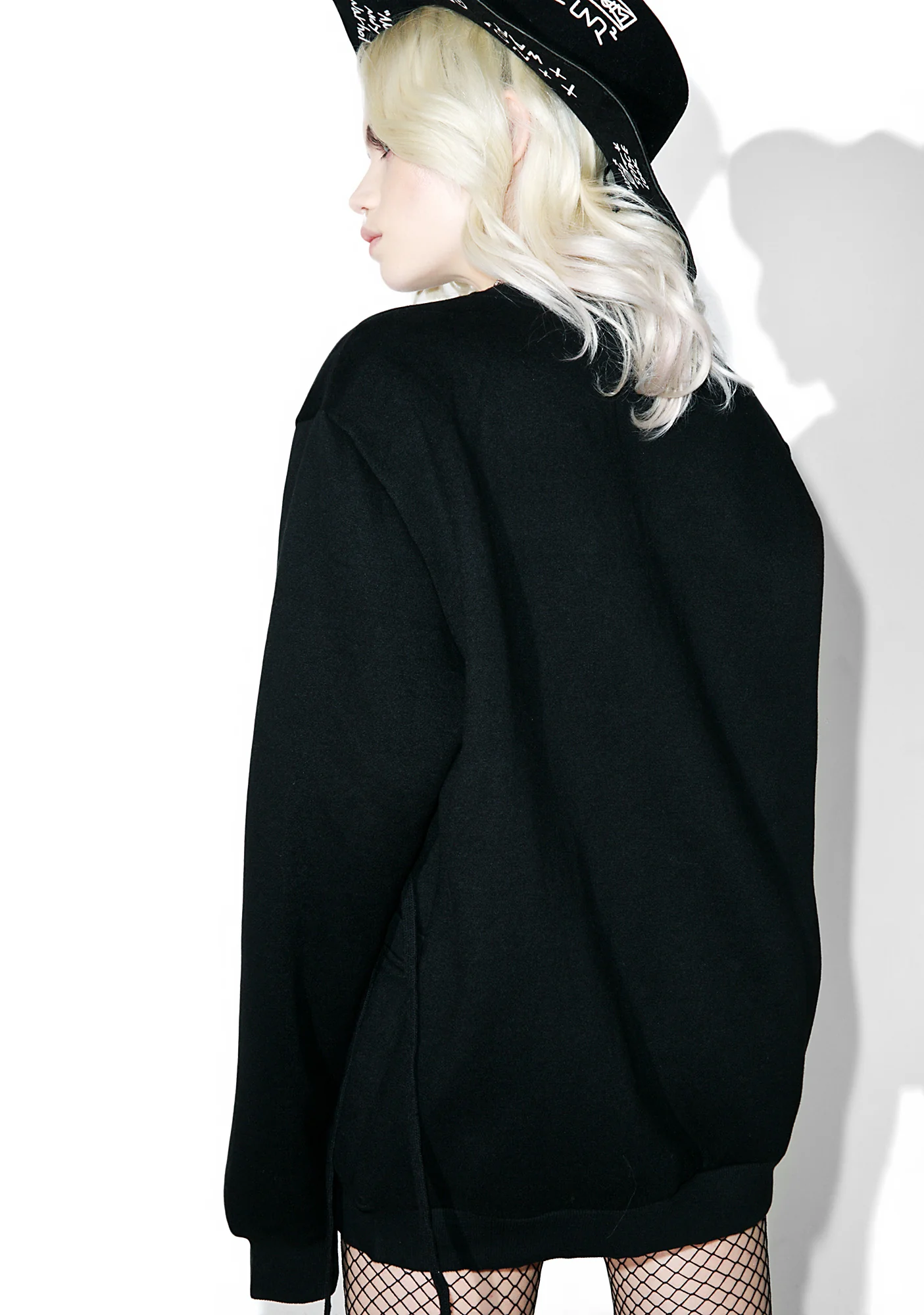 Binding Feelz Lace-up Sweater - Image 4