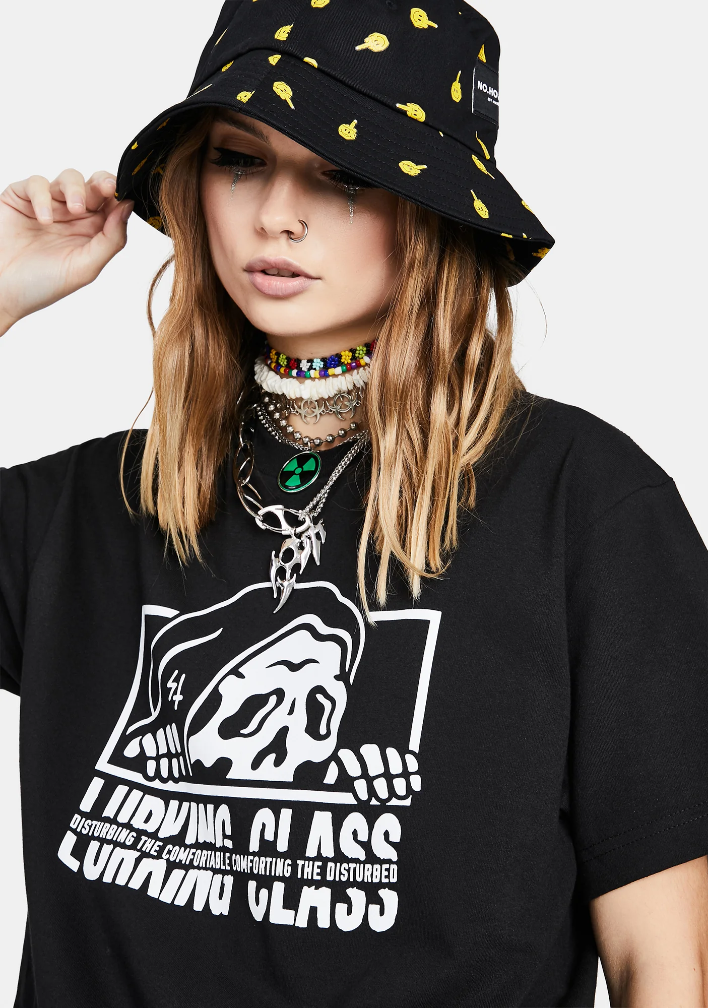 Black Torn Short Sleeve Graphic Tee - Image 2