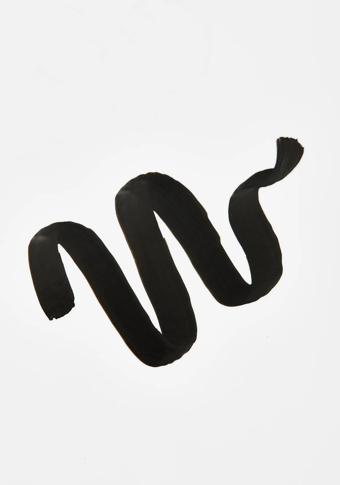 Black Velvet Eyeline Marker - Image 2