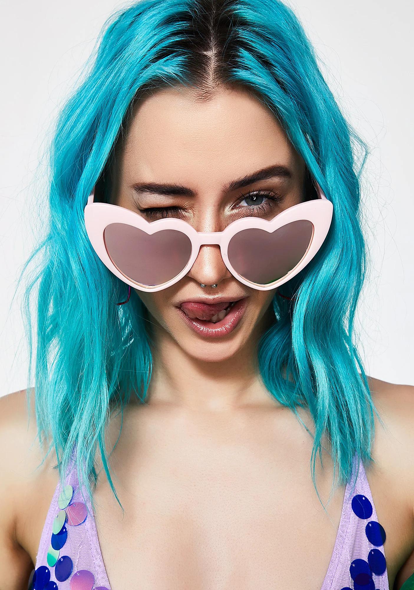 Blush Glamourpuss Sunglasses - Image 2