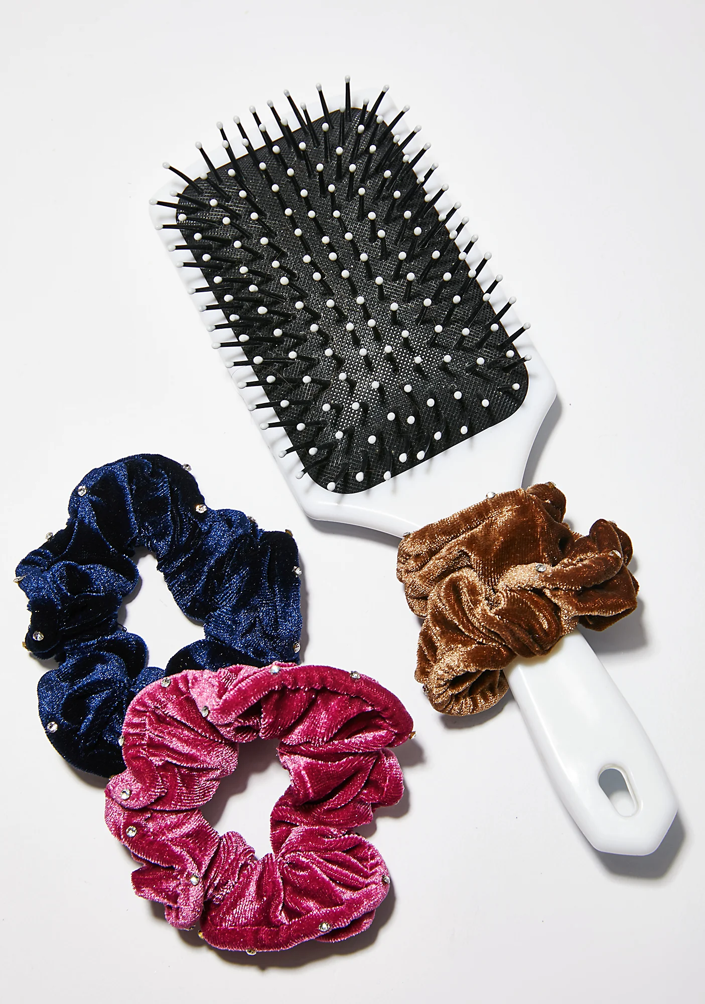 Charmed Life Velvet Scrunchie Set - Image 4