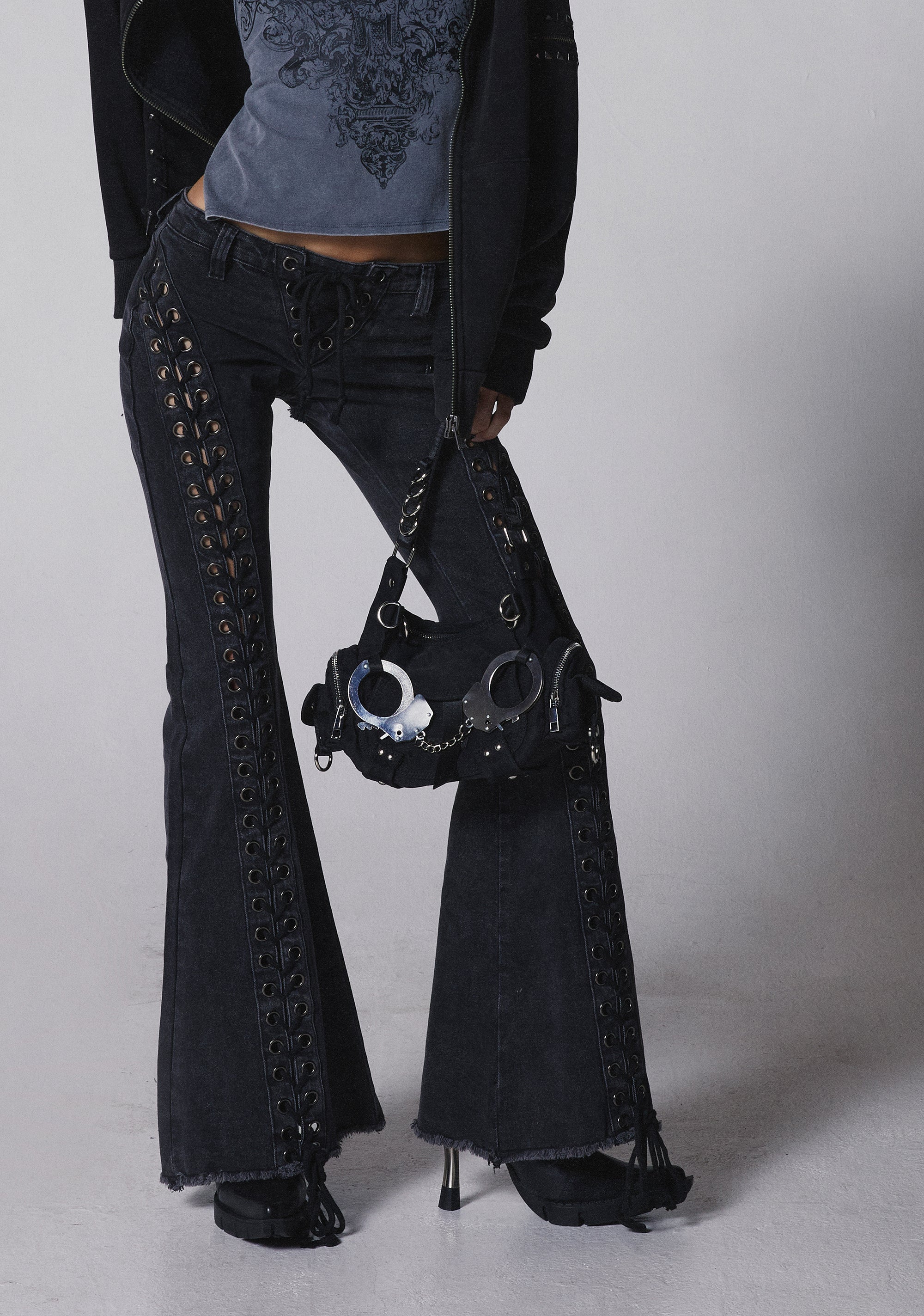 Chord Hand Cuff Shoulder Bag - Image 8