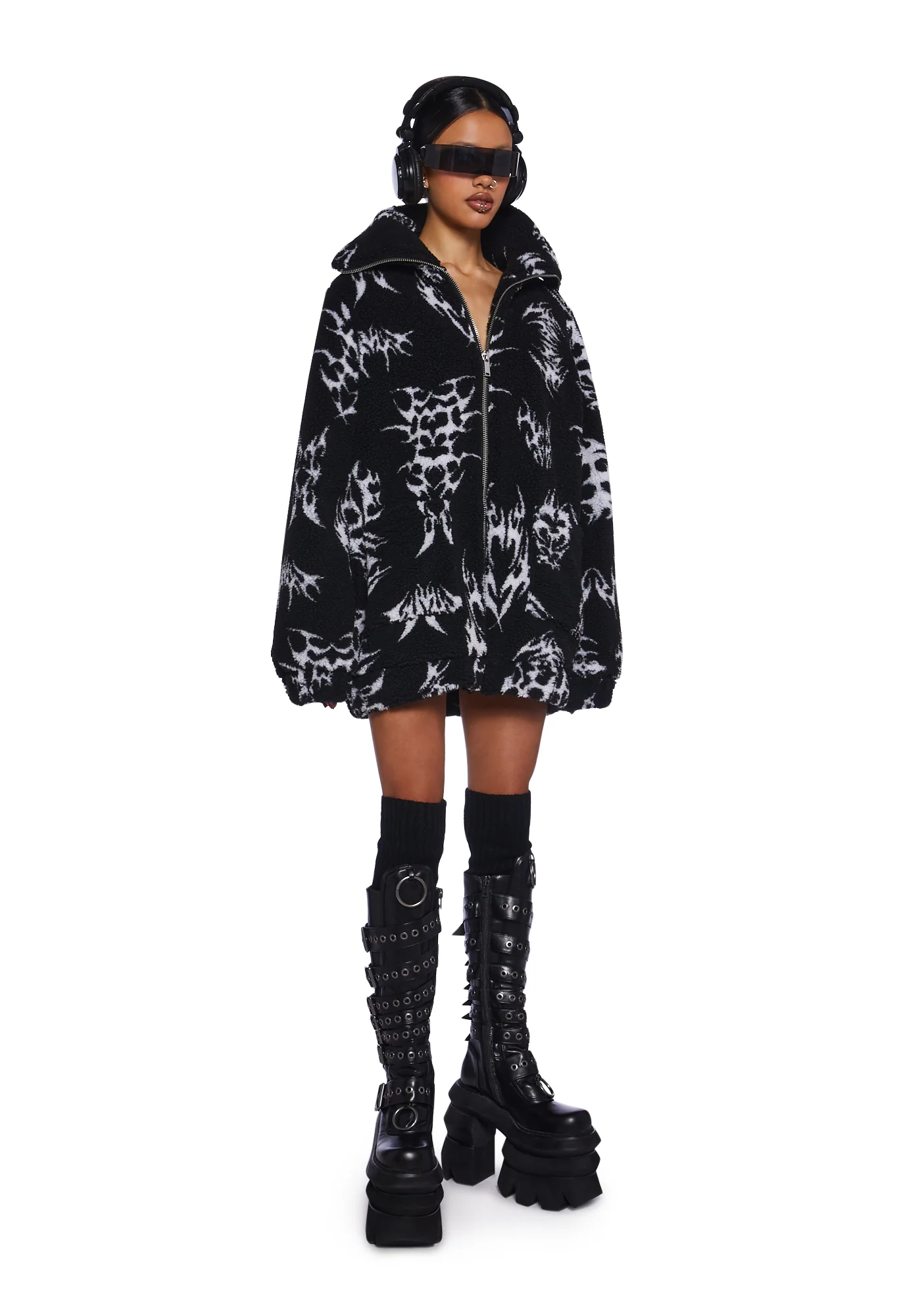 Ciphered Up Sherpa Jacket - Black - Image 2