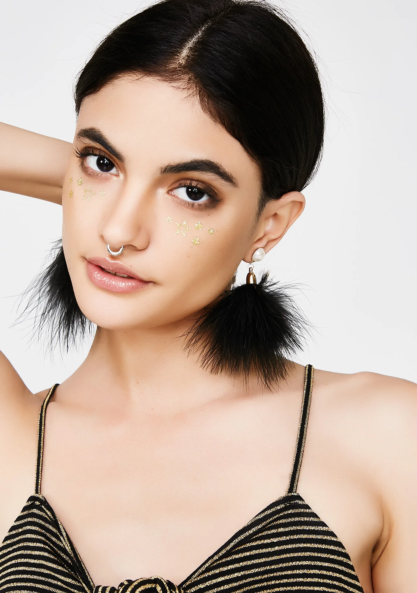 Come Swoop Earrings - Image 4