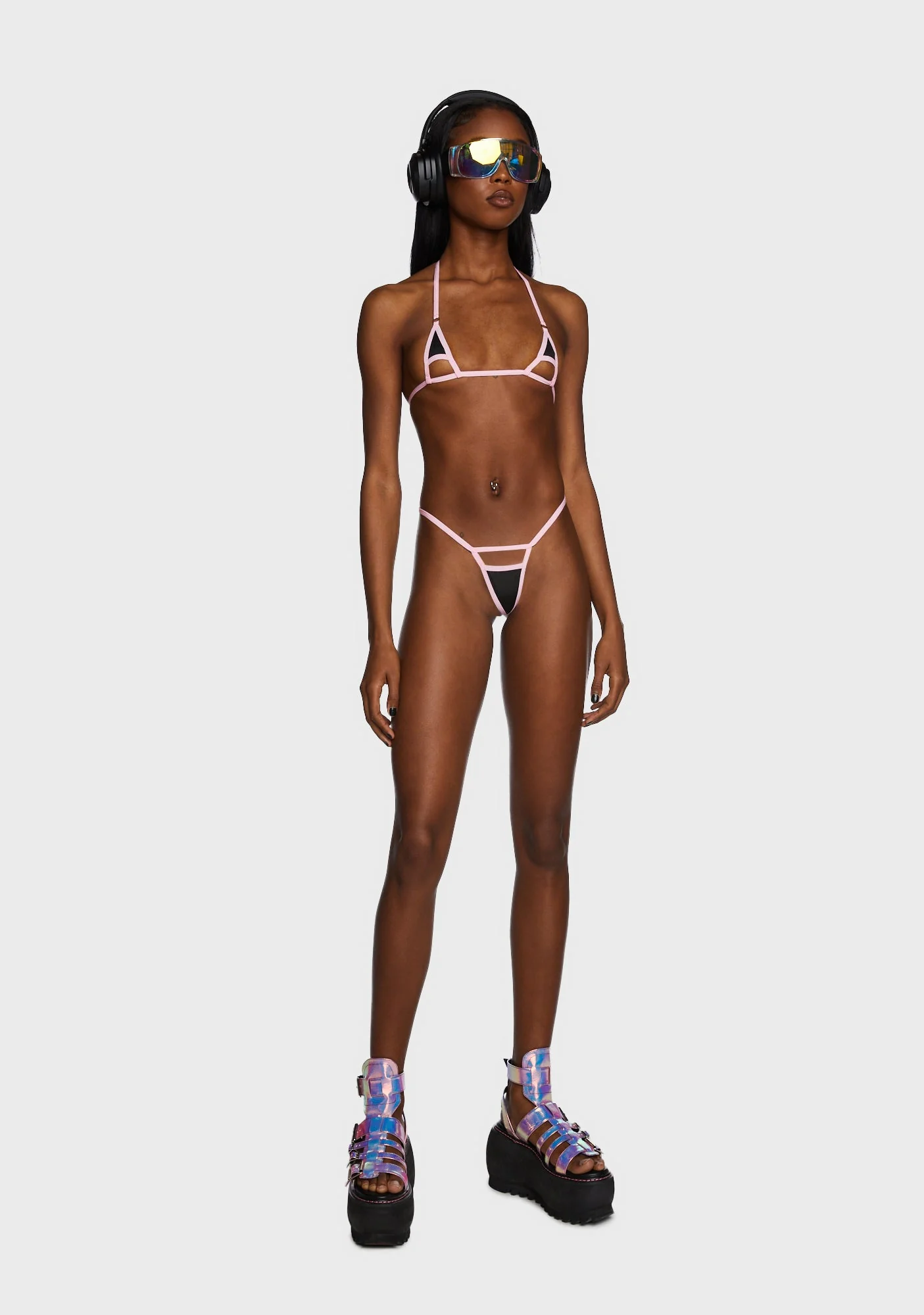 Confident Queen Bikini Set - Black - Image 5