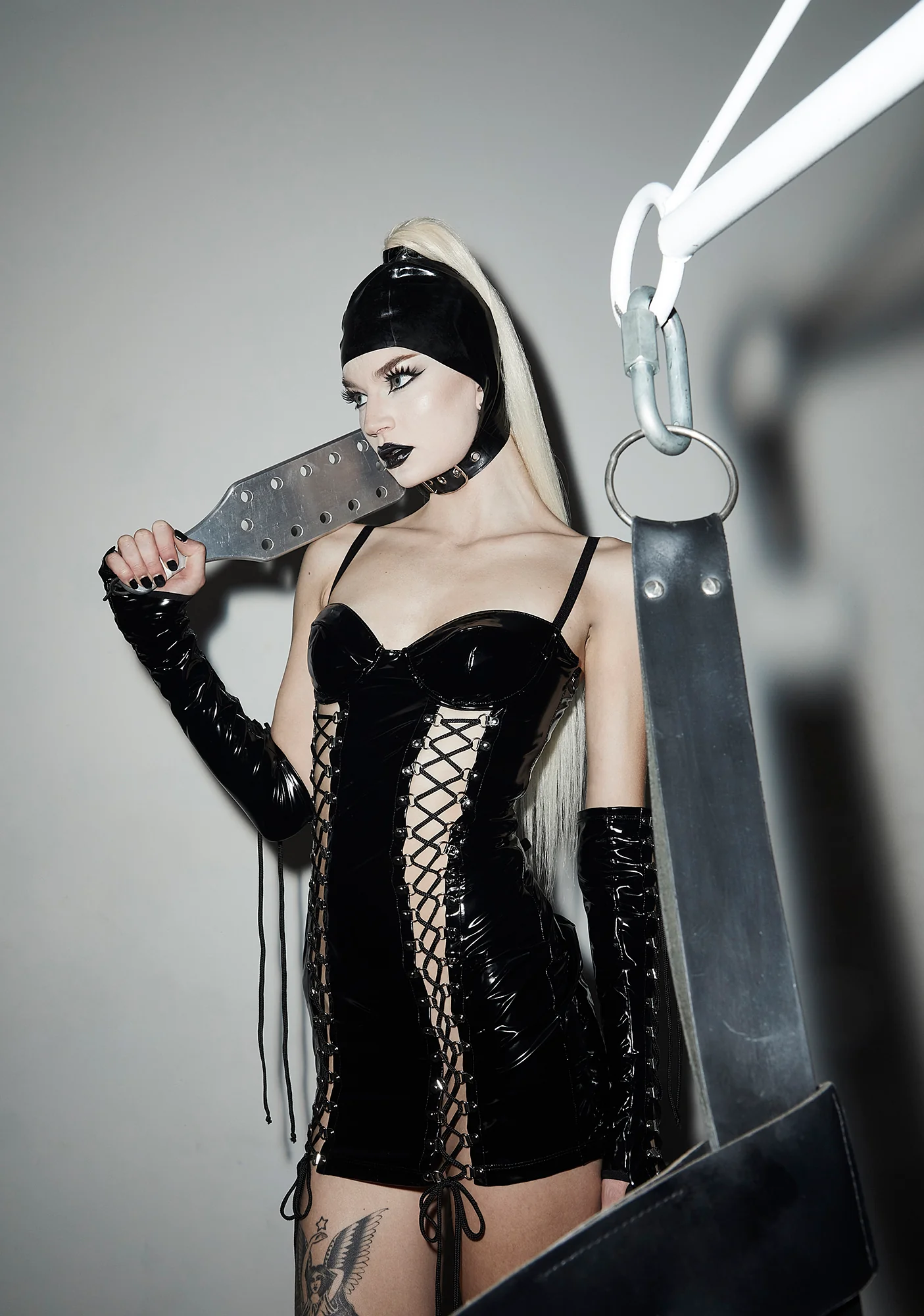 Crimson Mistress Bodycon Dress And Glove Set - Image 6