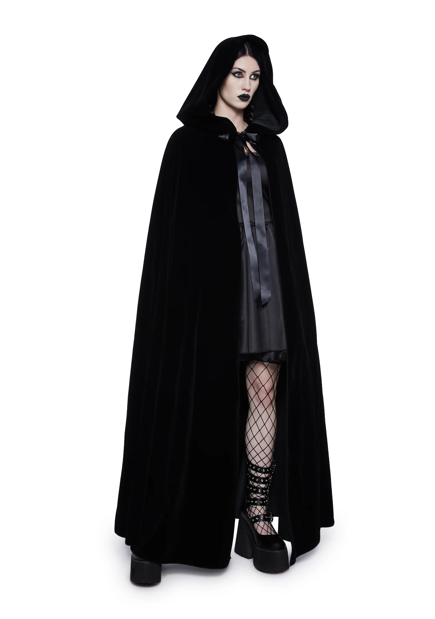 Crypt Crusader Velvet Cape - Image 5