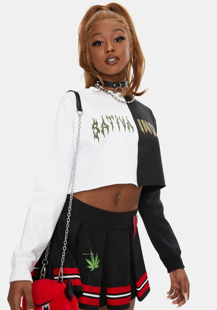 Day N Nite Cropped Sweatshirt - Image 2