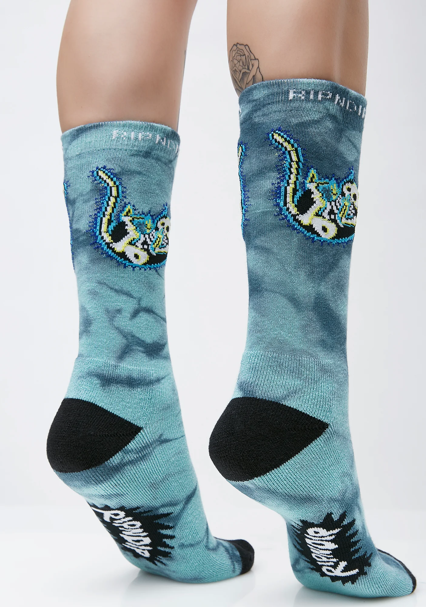 Deep Sea Falling Electrocuted Socks - Image 4
