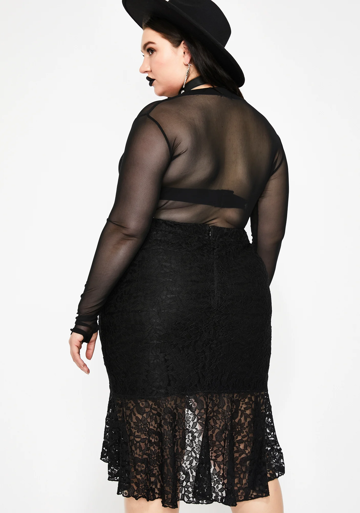 Devious Daydream Lace Skirt - Image 4