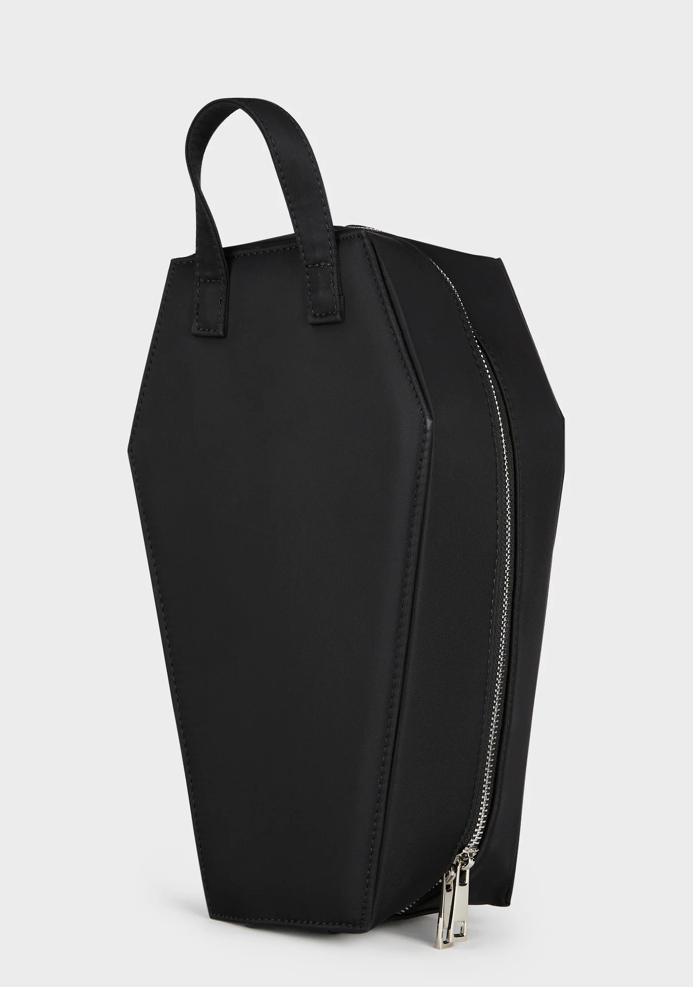Drop Dead Gorgeous Travel Bag - Image 4