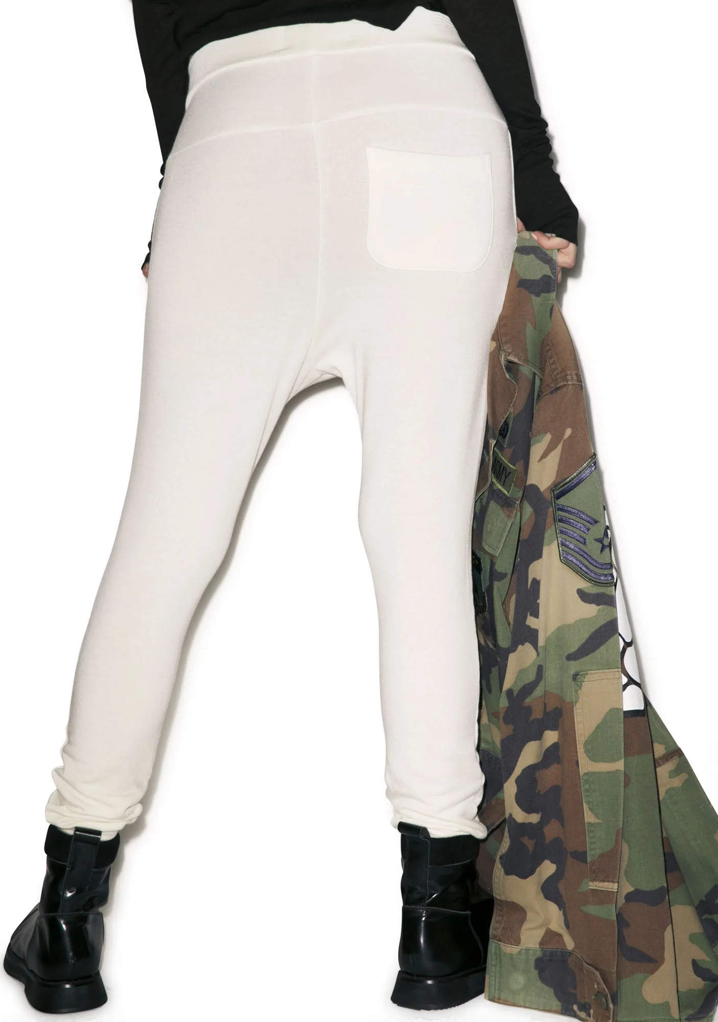 Drop John Sweats - Black - Image 2