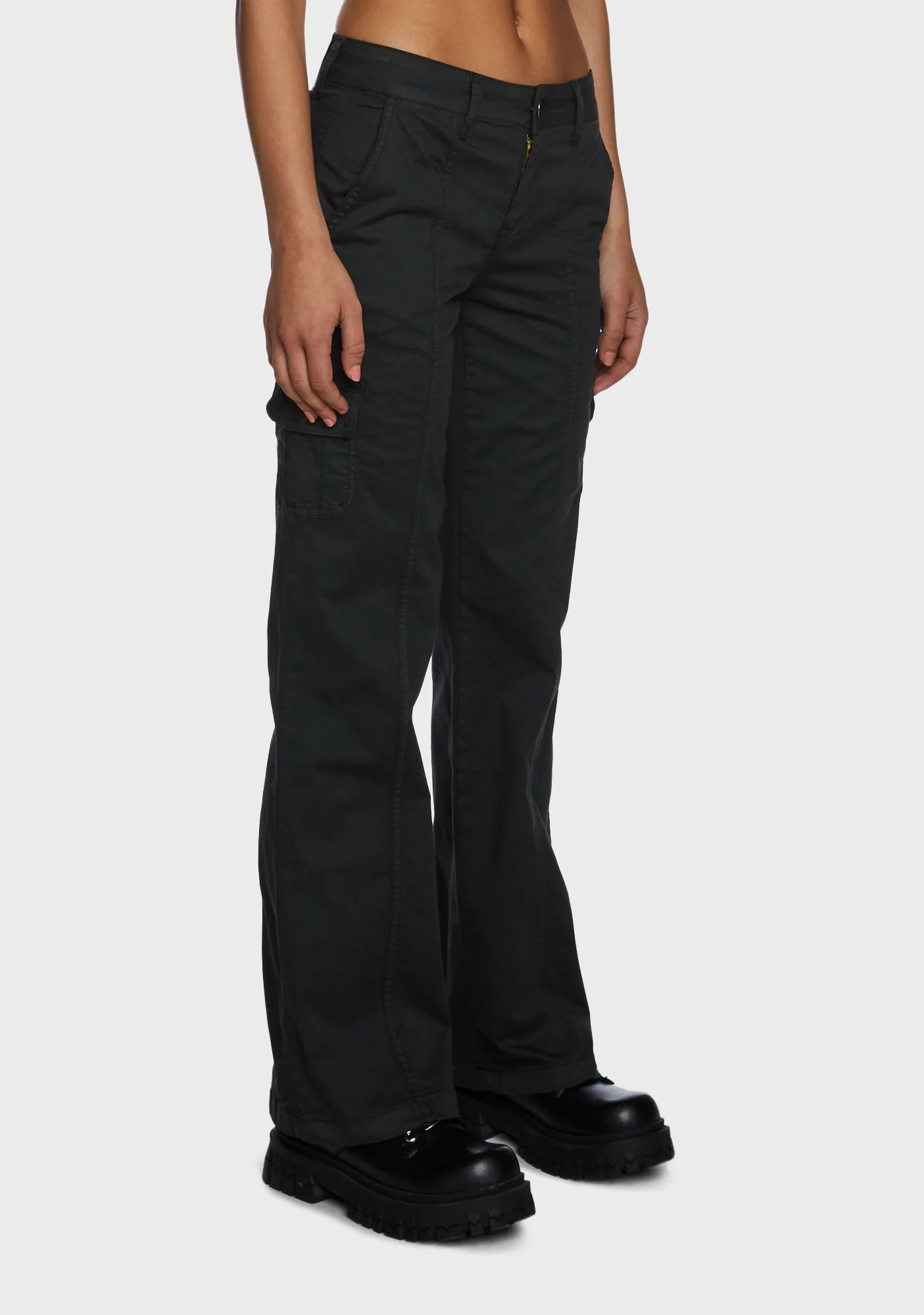 Eve Y2K Cargo Pants - Black - Image 3