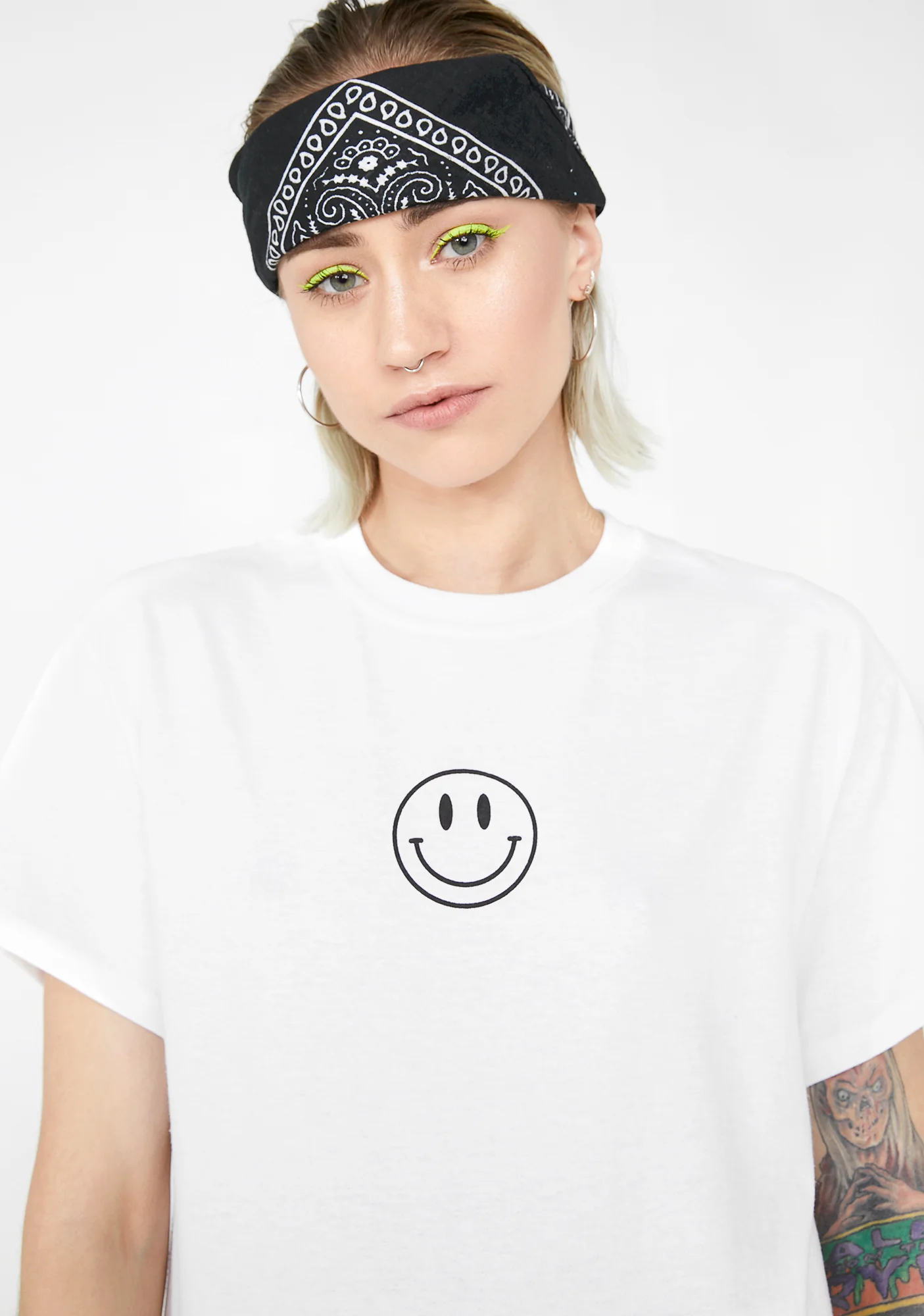 Everything Will Be Ok Smiley Tee - Image 4