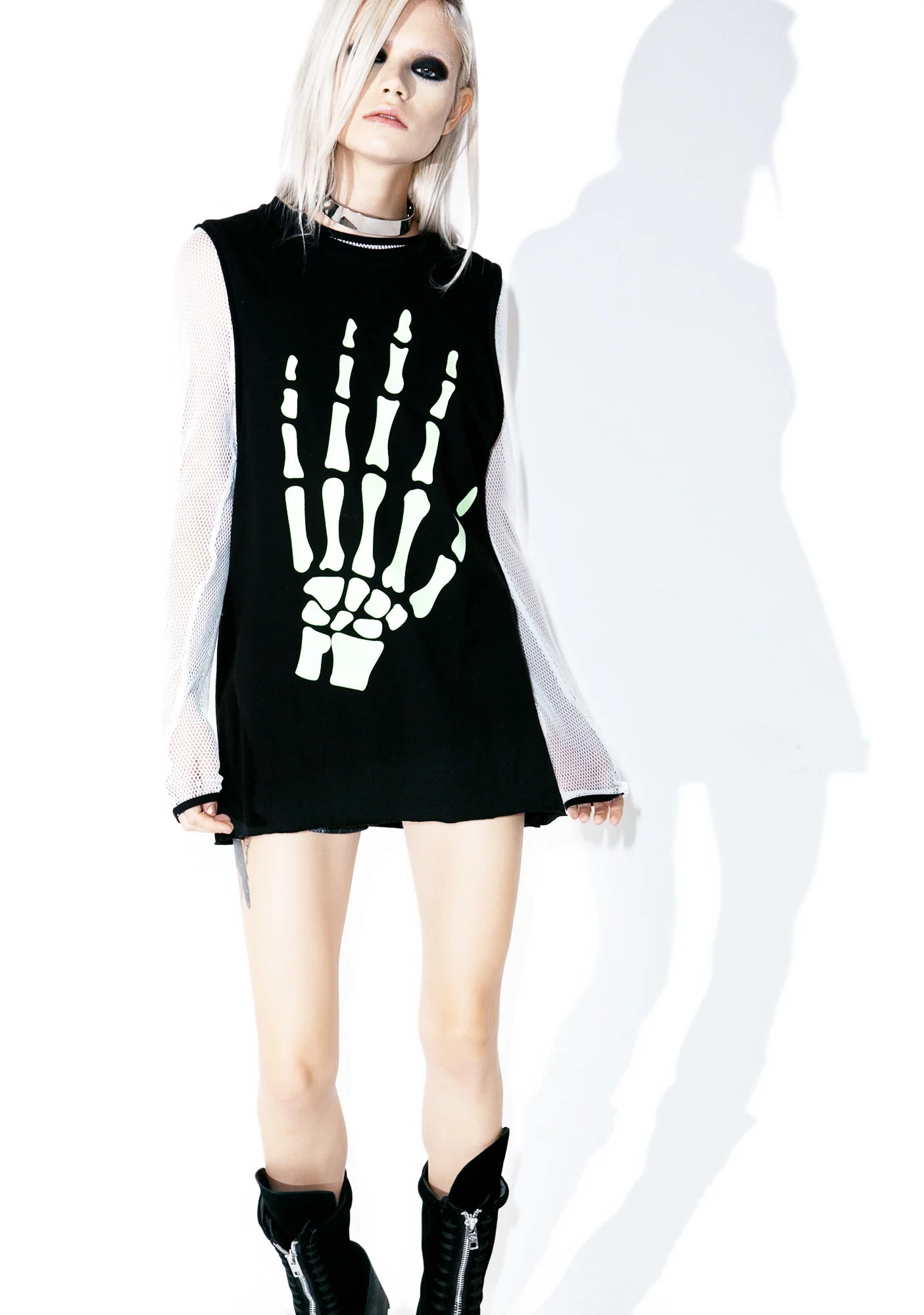 Fingers To The Bone Tank - Image 4