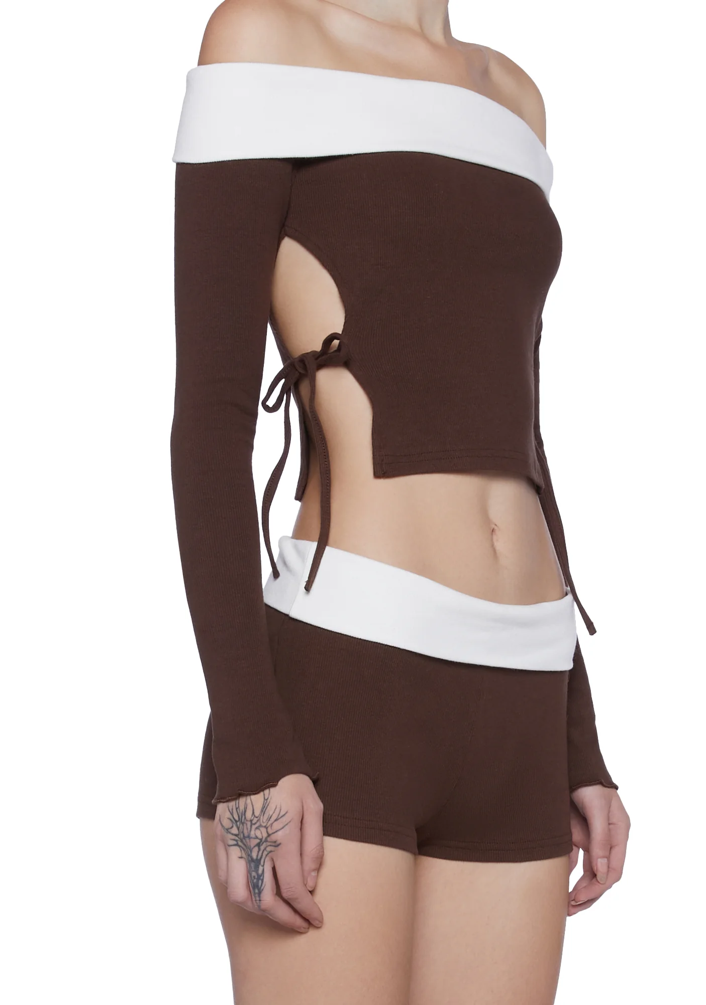 First Class Shorts Set - Image 5