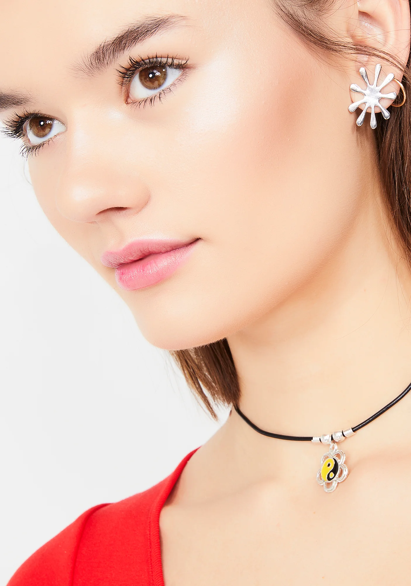 Flower Power Yin Yang Necklace - Image 3