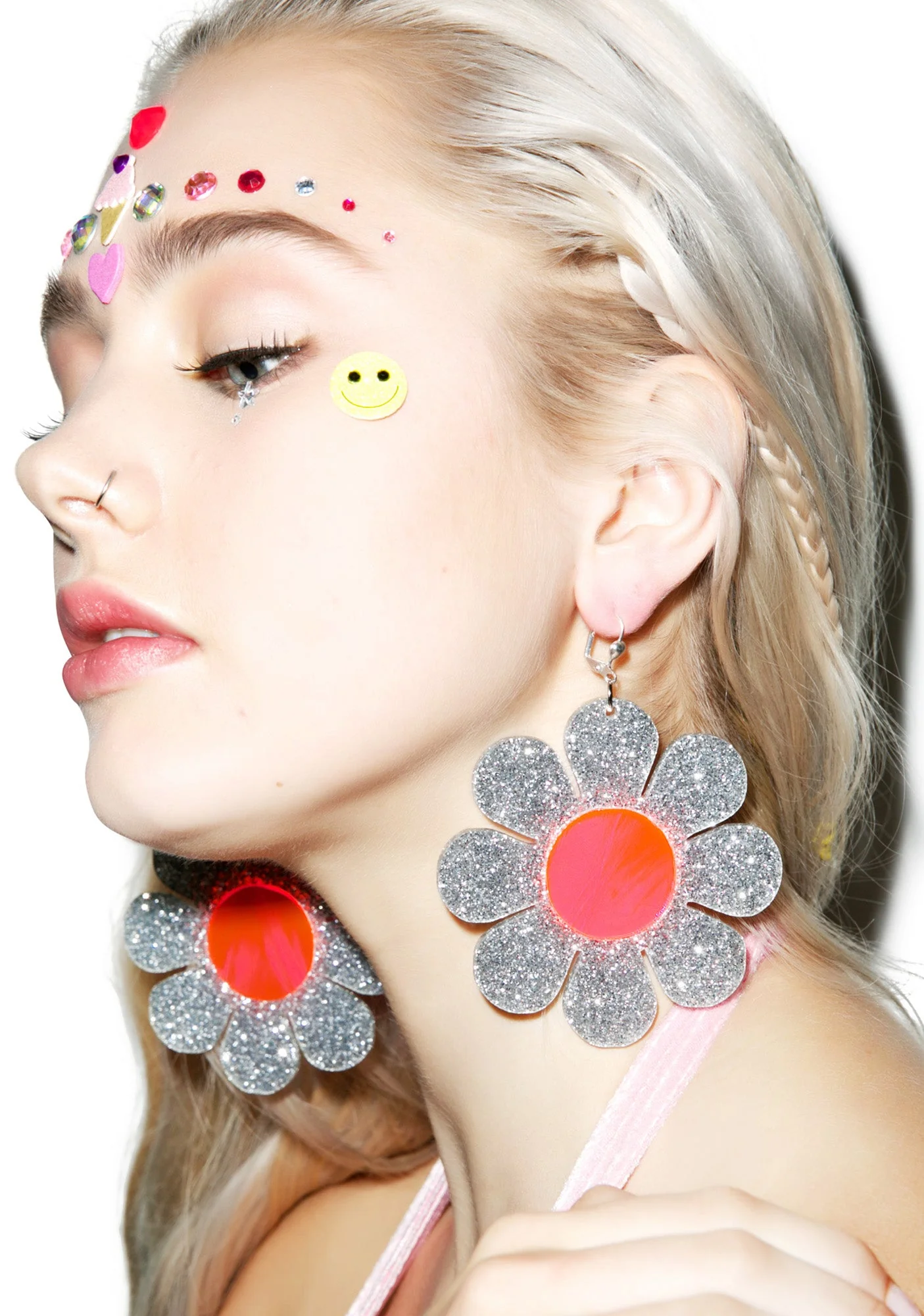 Flower Powerz Earrings - Light Green - Image 13