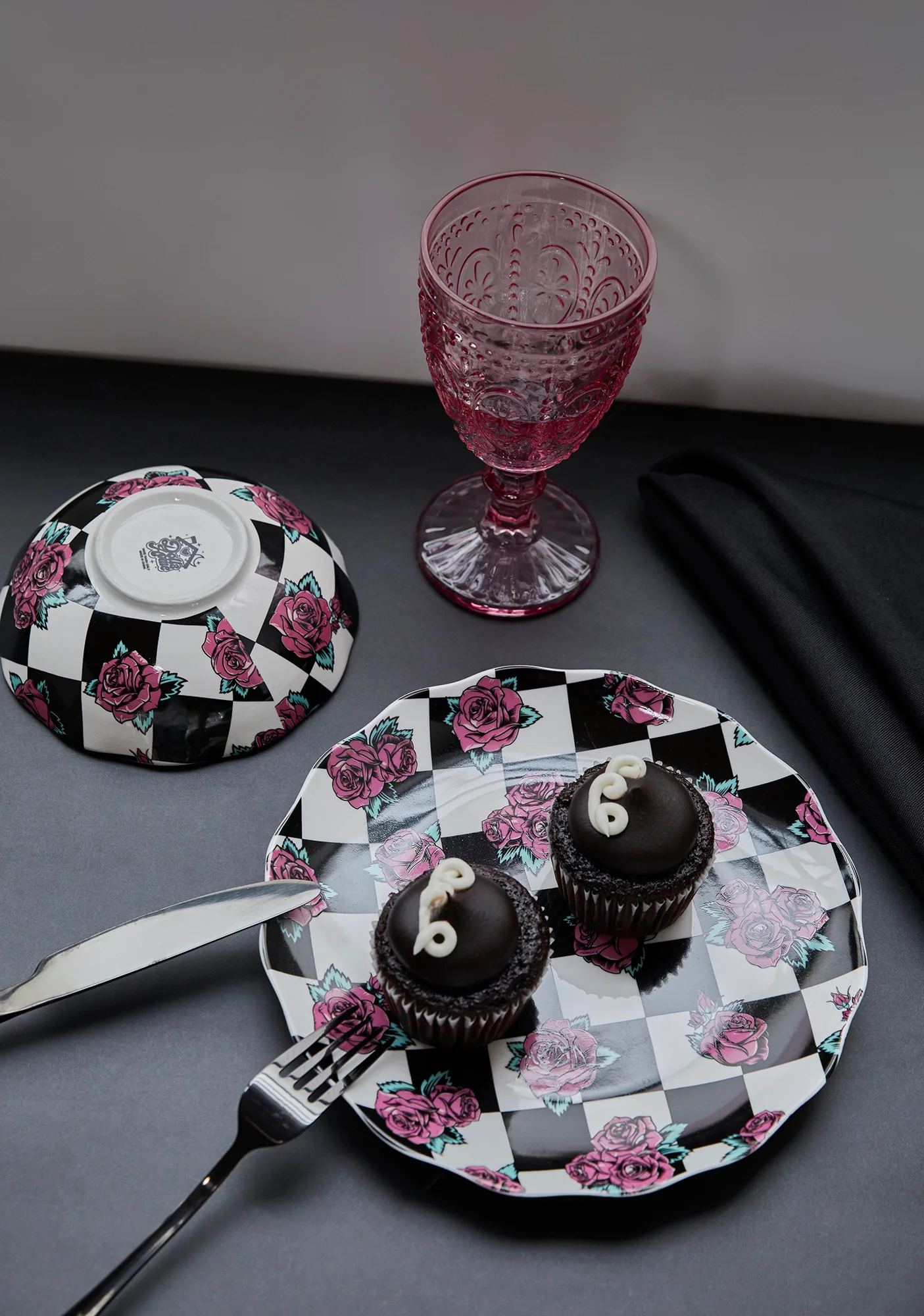 Forever Love Dining Set - Image 5