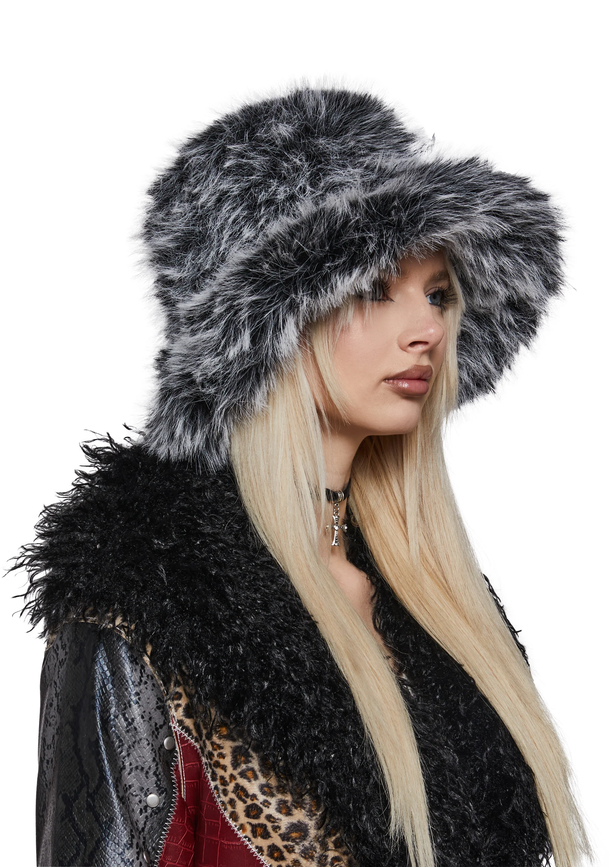 Arctic Noir Faux Fur Bag And Hat Set - Image 7