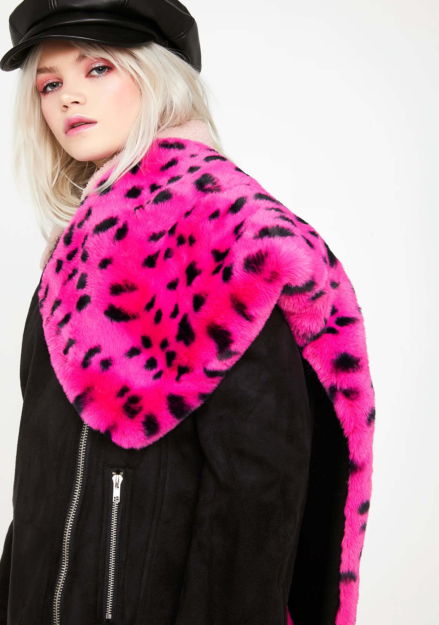 Furry Leopard Scarf - Image 3