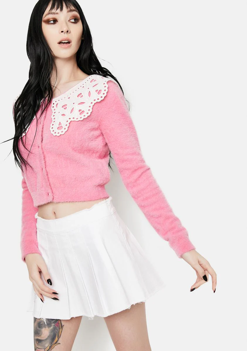 Fuzzy Pink Cardigan With Peter Pan Collar - Image 2