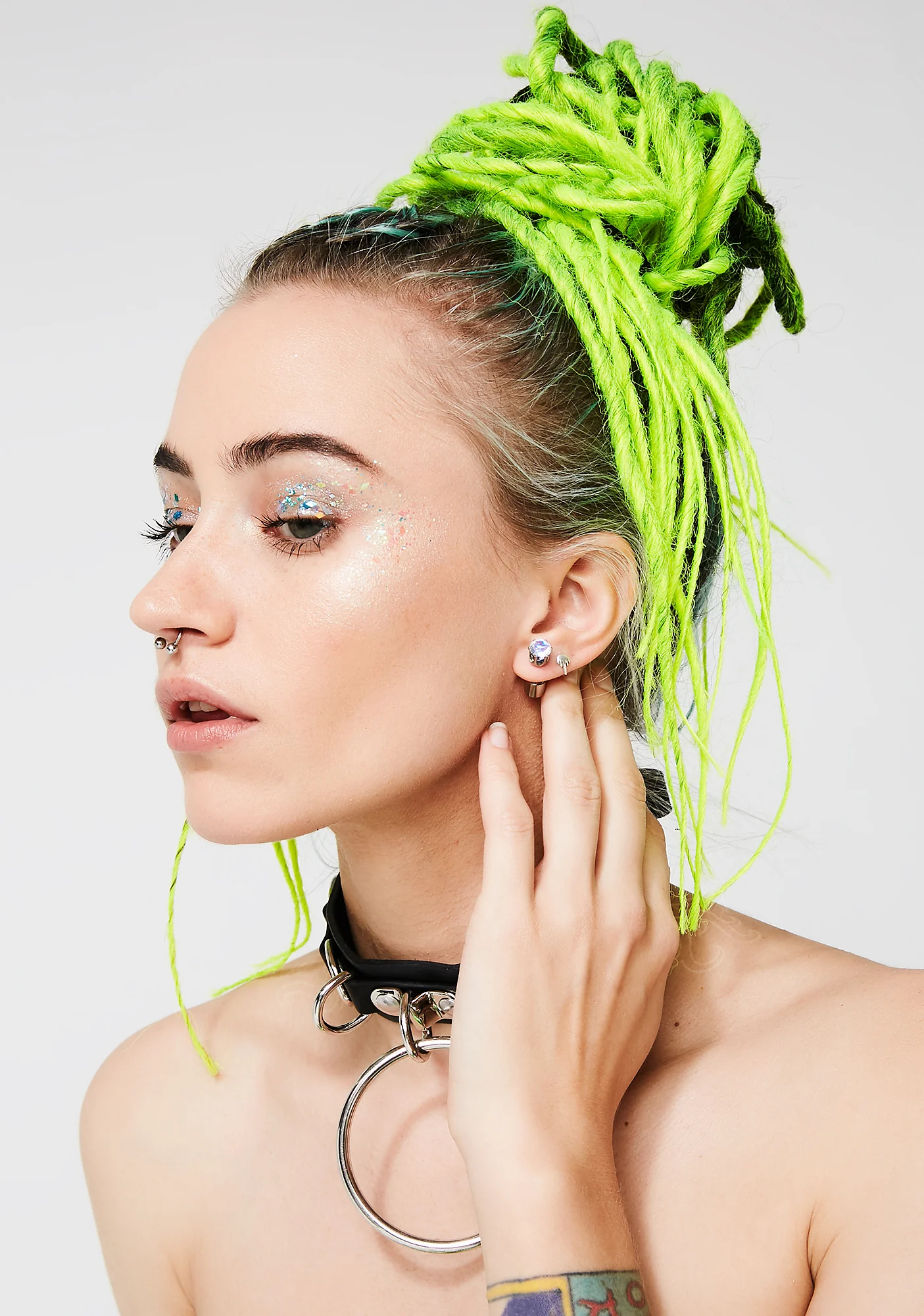 Gettin’ Lit Light-Up Earring Set - Image 4
