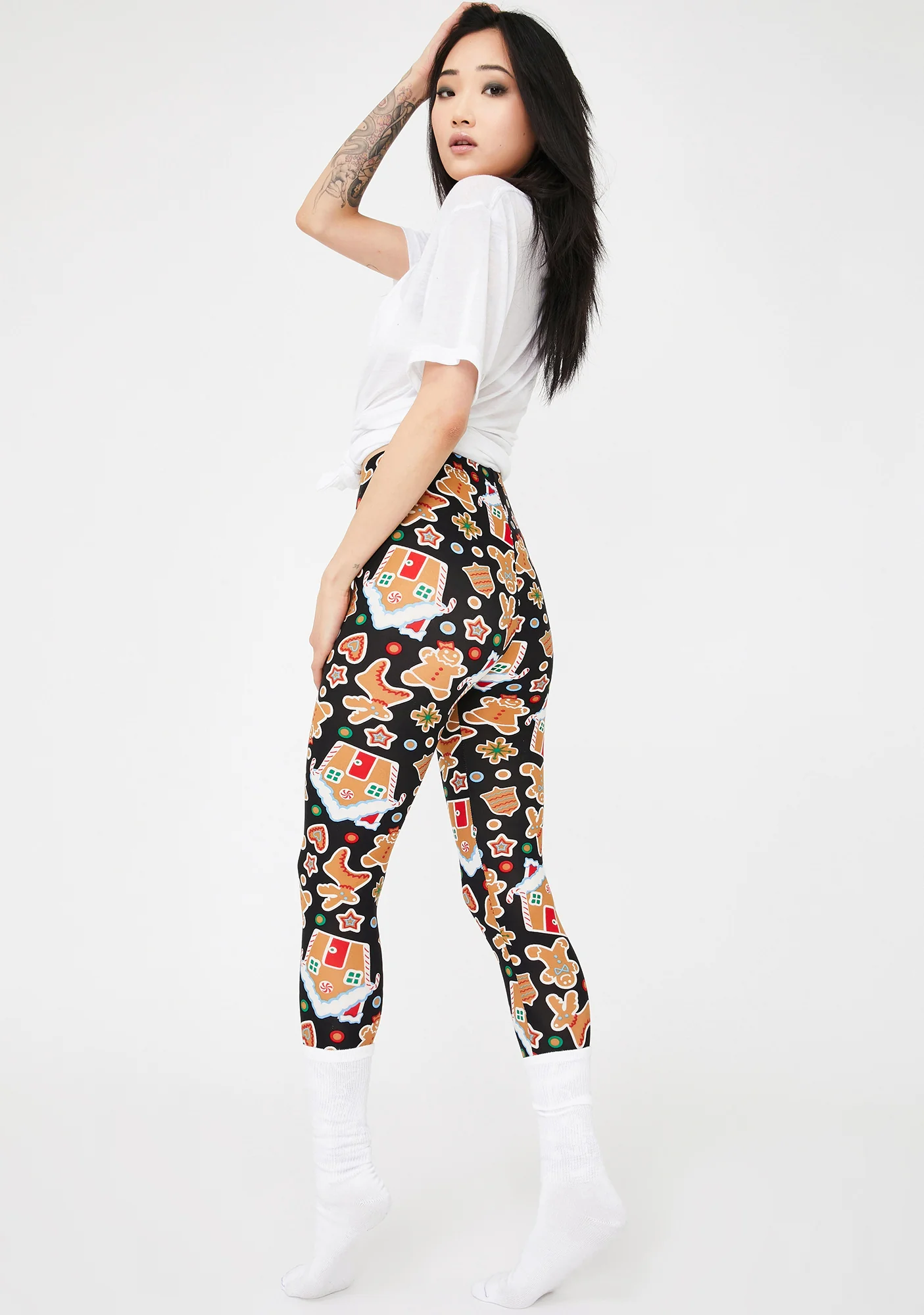 Gingerbread Dreams Printed Leggings - Image 7