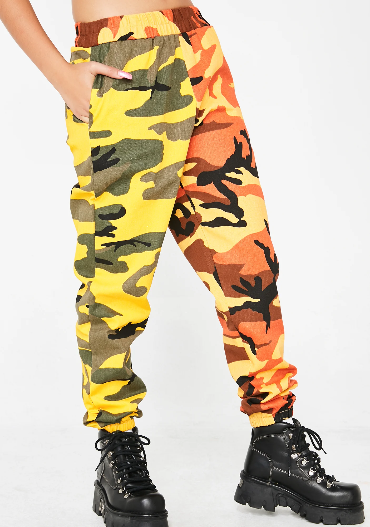 Glowin' So Vain Camo Pants - Image 3