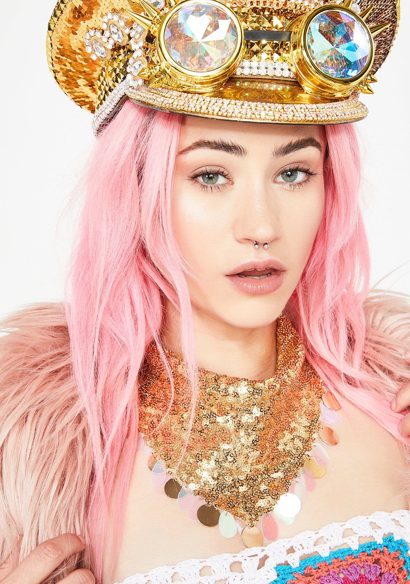 Golden Sequin Bandit Necklace - Image 3