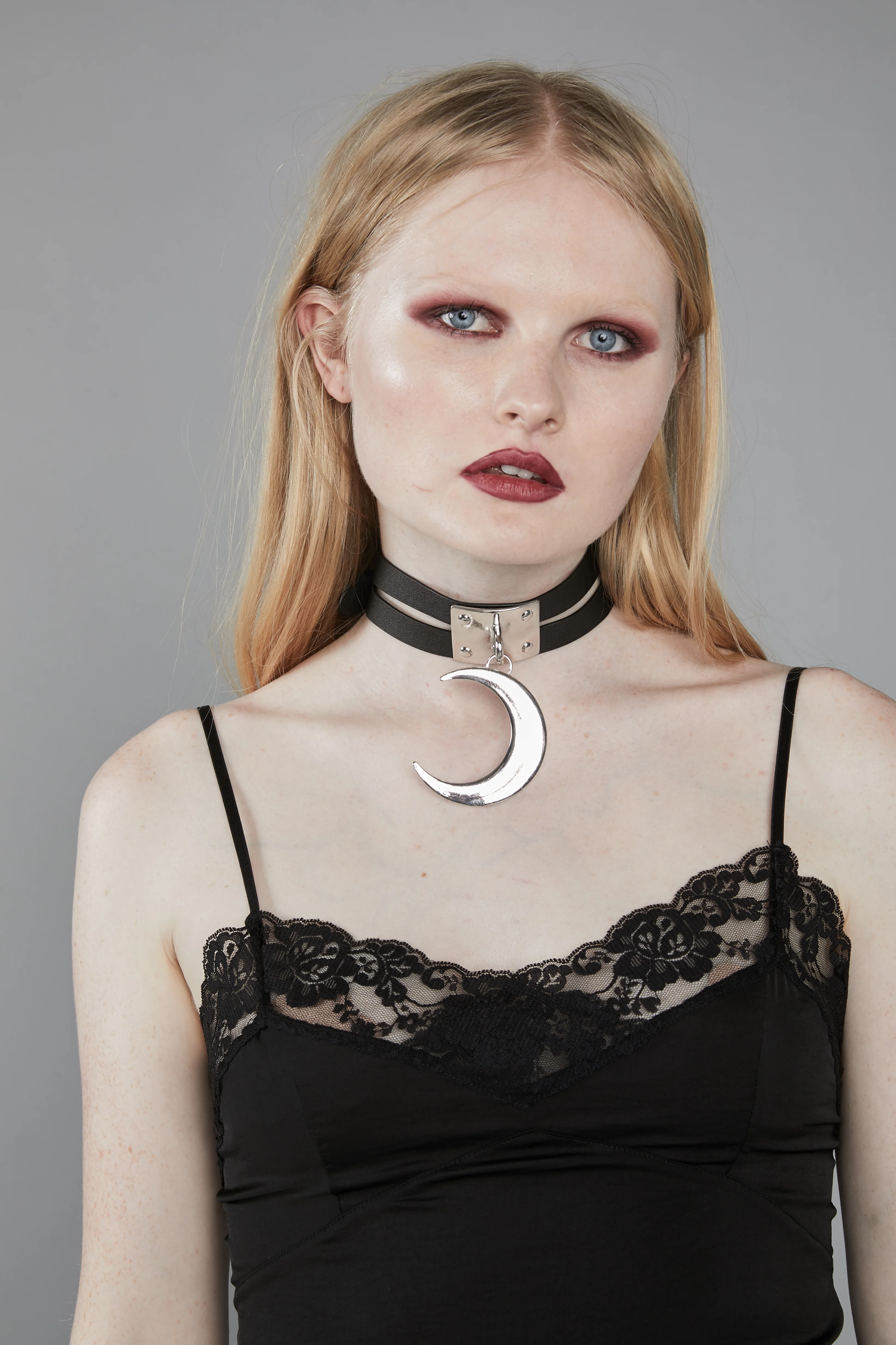 Graveyard Baby Crescent Choker - Image 3