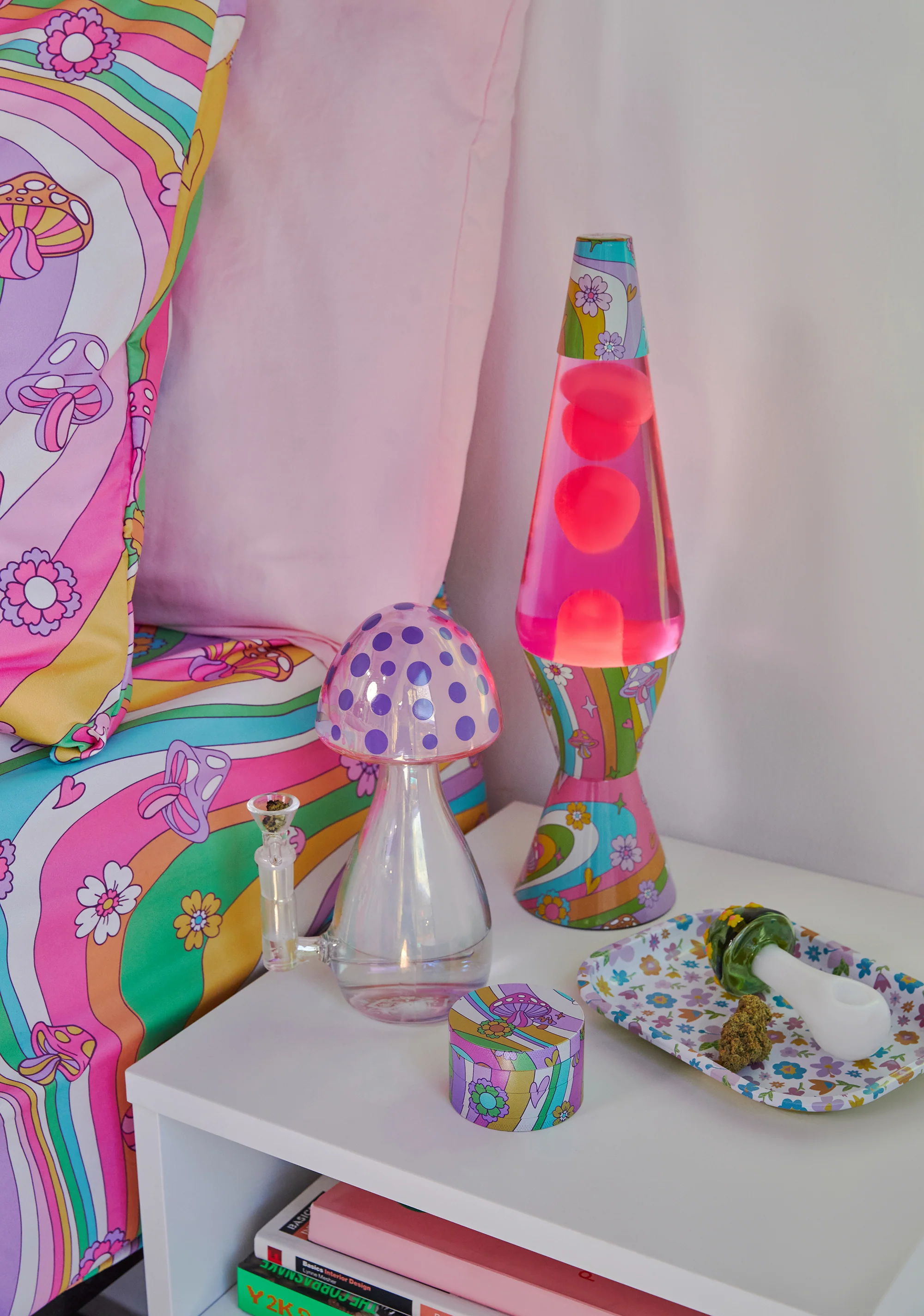 Groovy Haze Glass Bong - Image 6