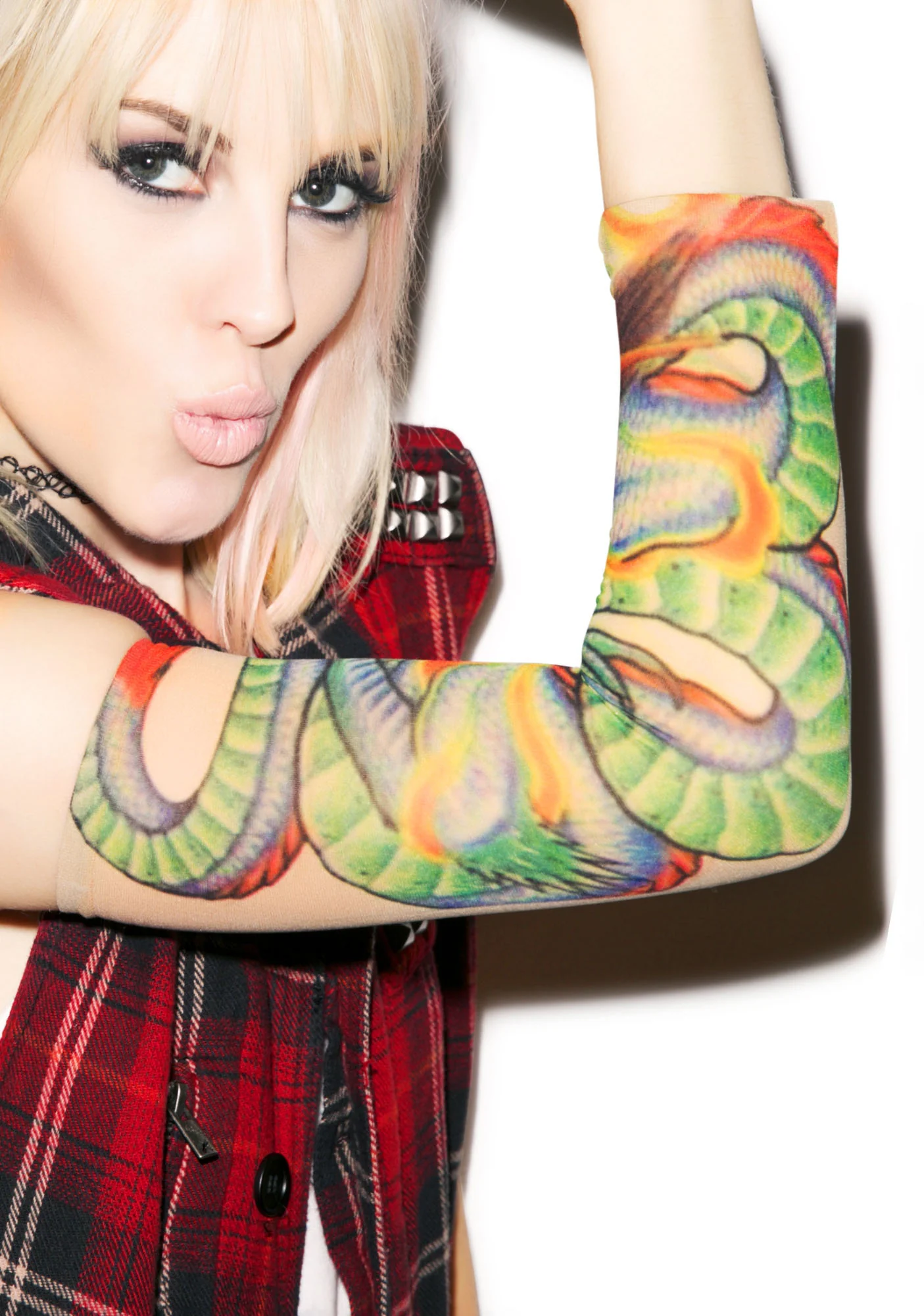 Gurl with A Dragon Tattoo Sleeves - Image 5