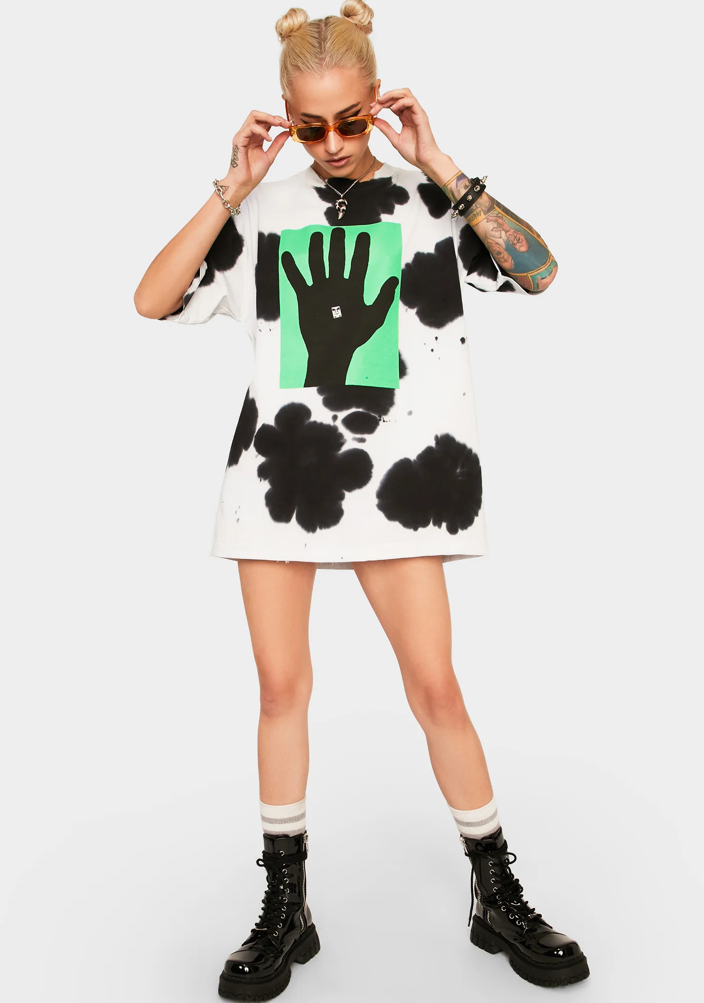 Hand Of Obey Graphic Tee - Image 3