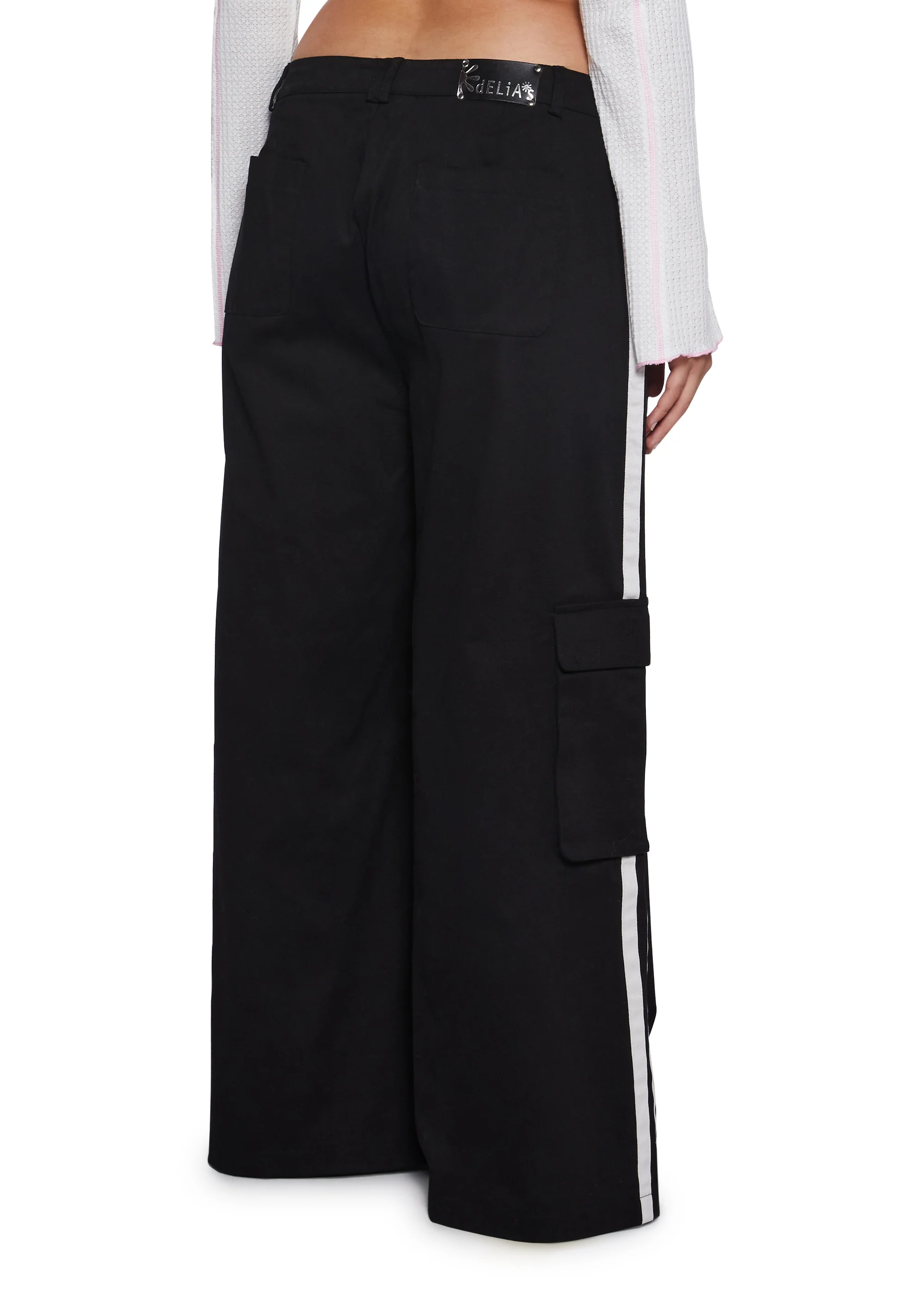 Have You Crushing Wide Leg Cargo Pants - Image 8