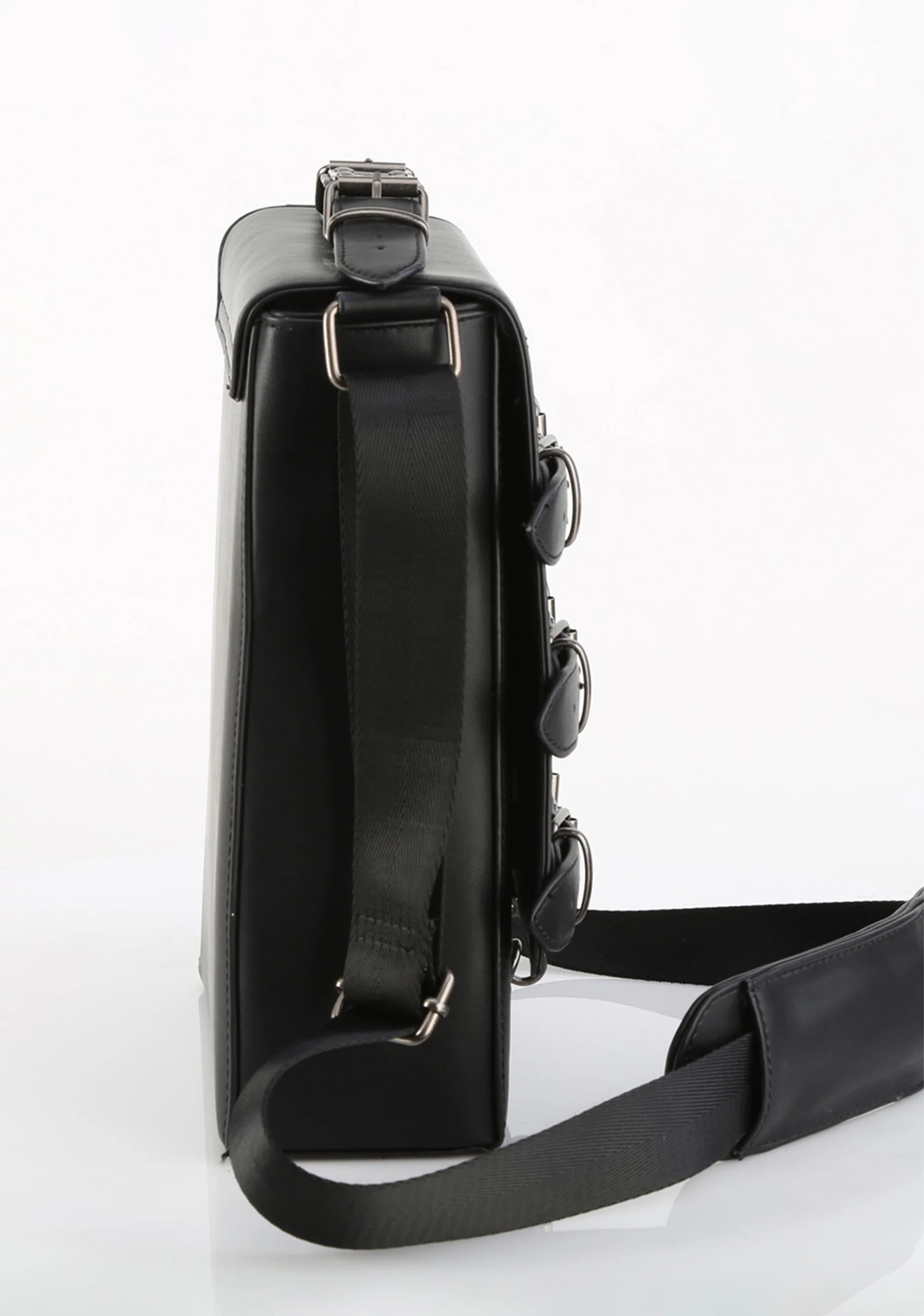 Hb-660 Crossbody Bag - Image 4