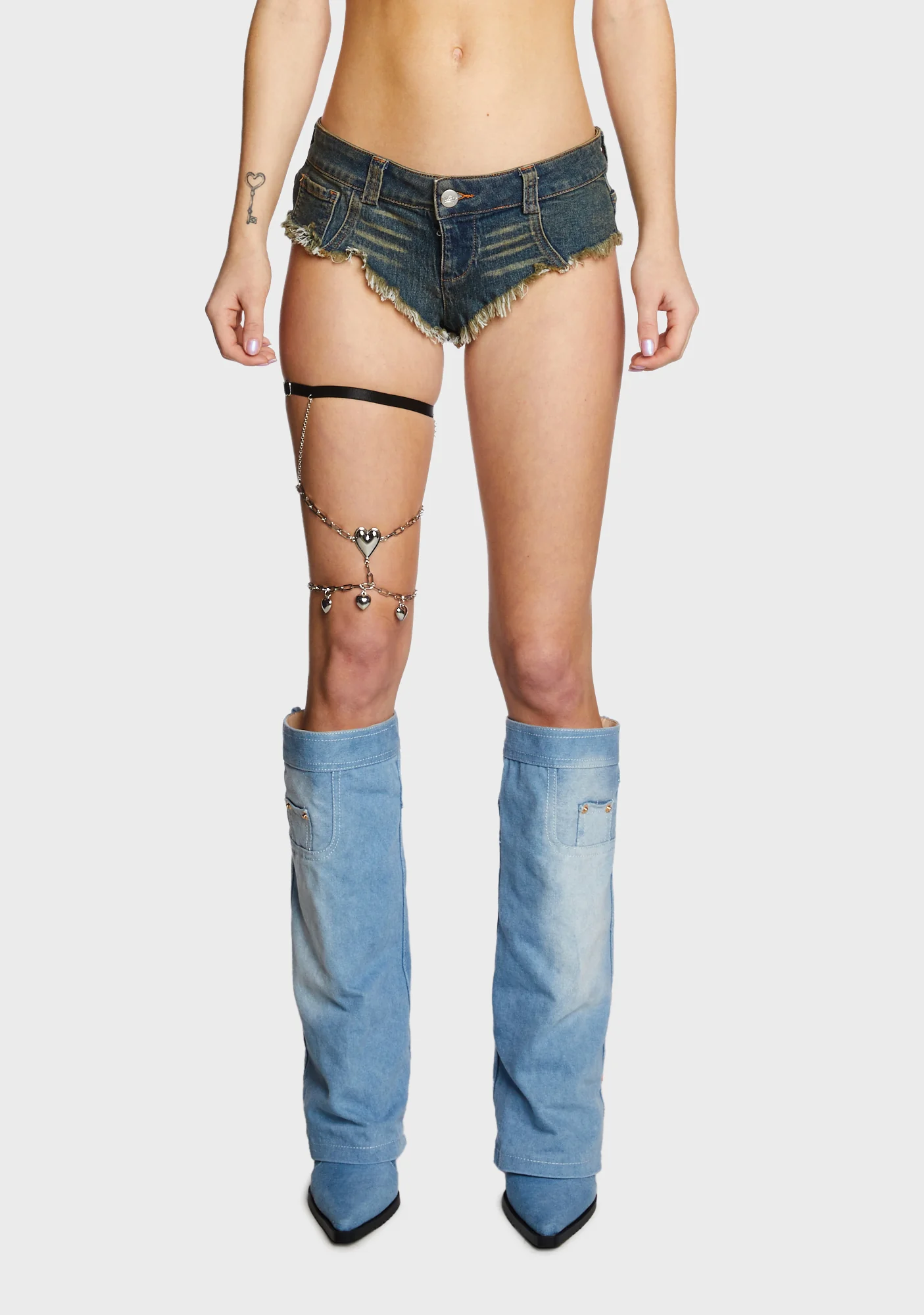 Heart Ablaze Thigh Chain - Image 4
