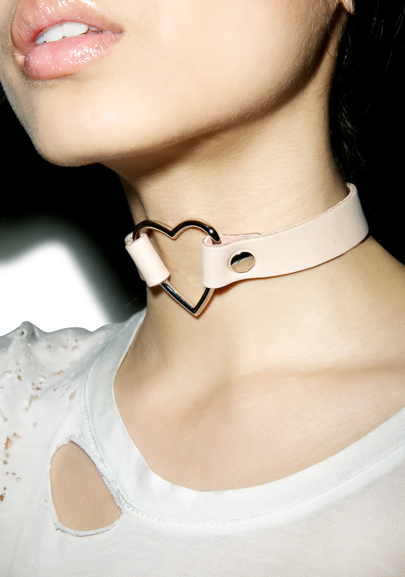 Hermosa Heart O-Ring Choker - Image 3