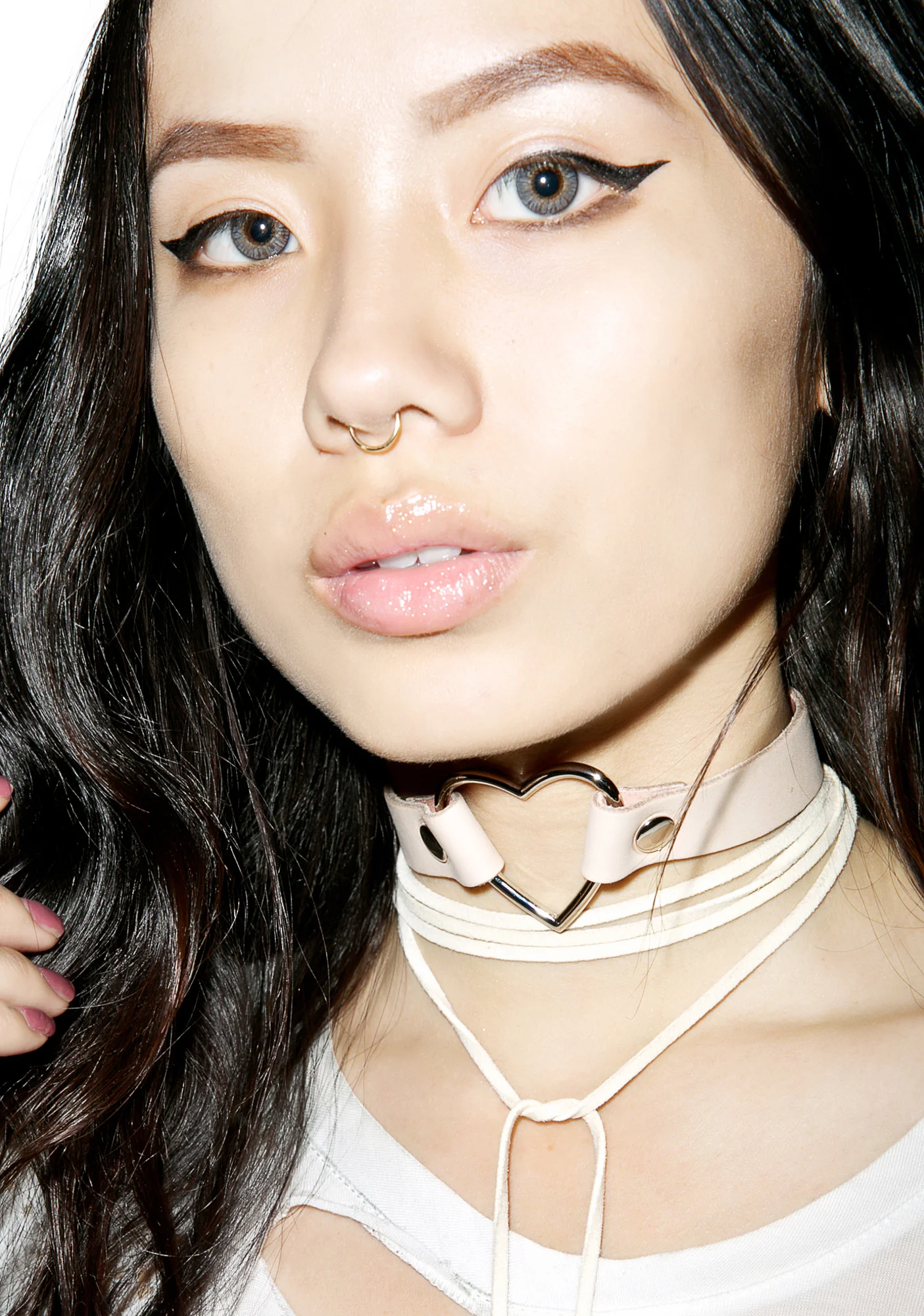 Hermosa Heart O-Ring Choker - Image 5