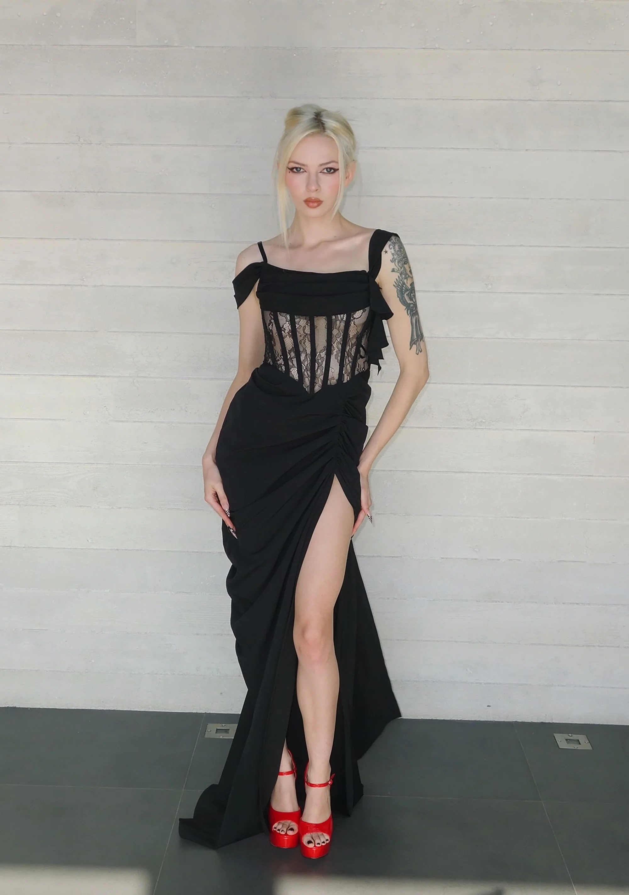 Iconic Goddess Corset Gown - Image 10