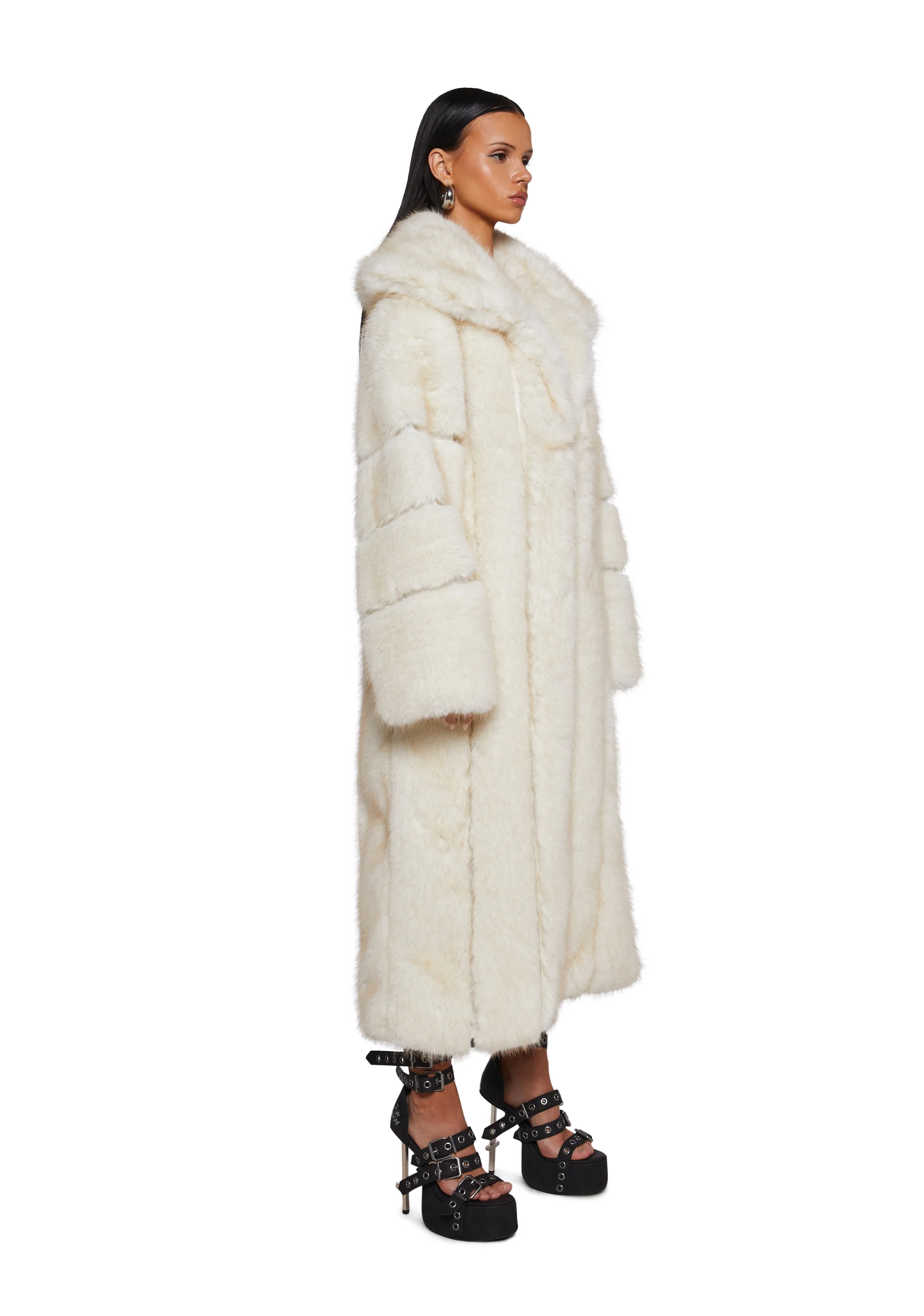 Iconic Infatuation Faux Fur Coat - Image 3