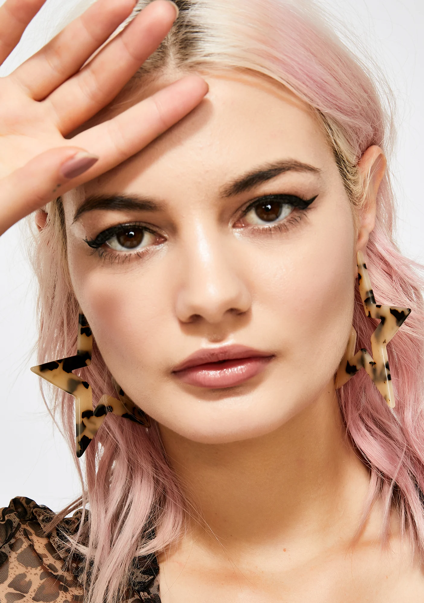 Iconic Star Earrings - Image 2