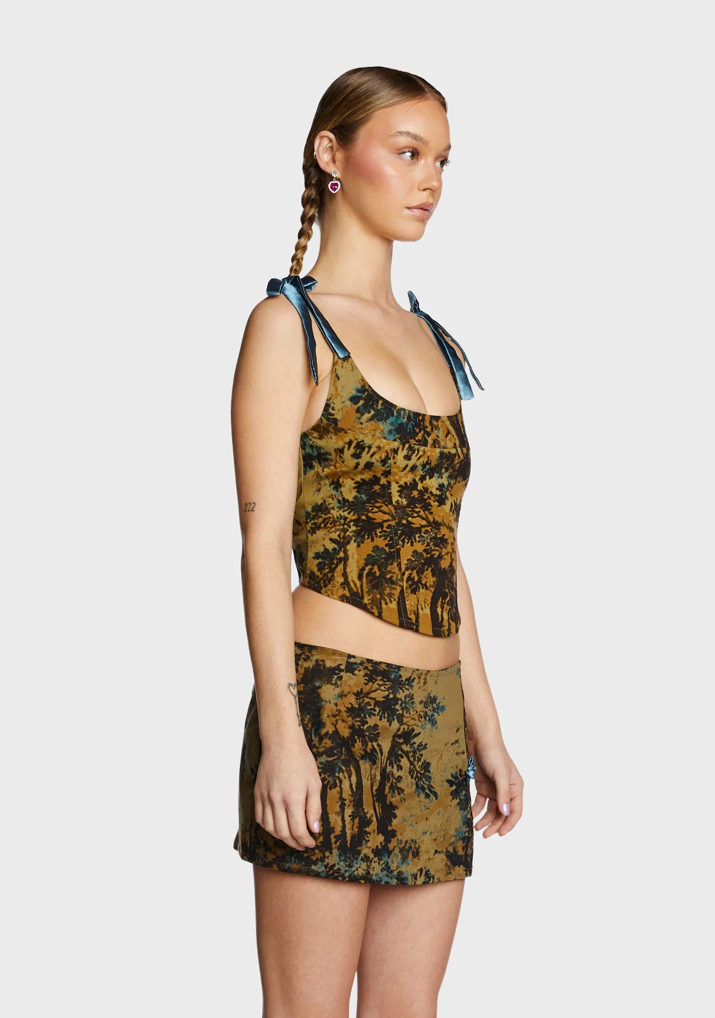 Jatmi Corset Top - Image 4